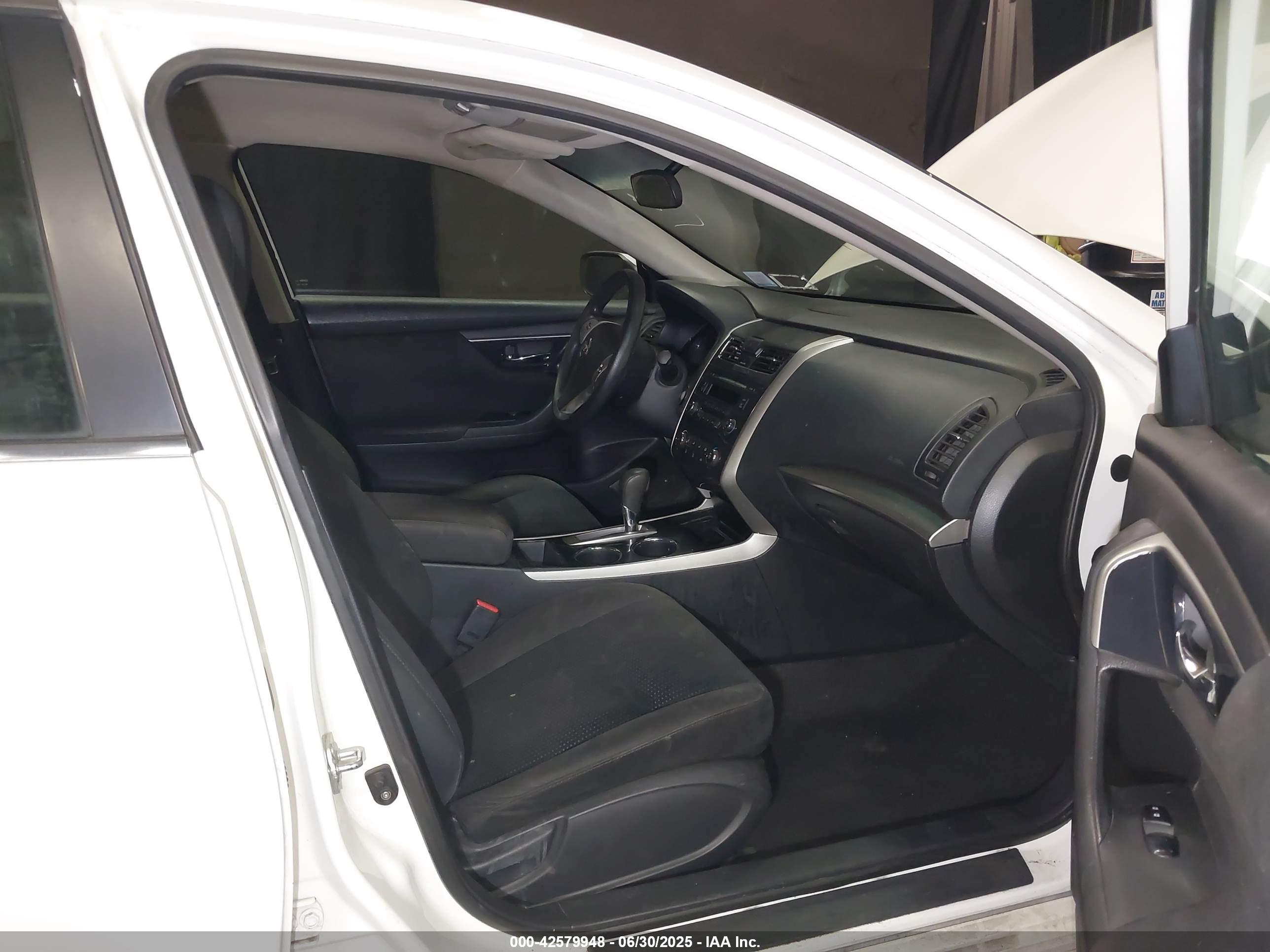 NISSAN ALTIMA image 5