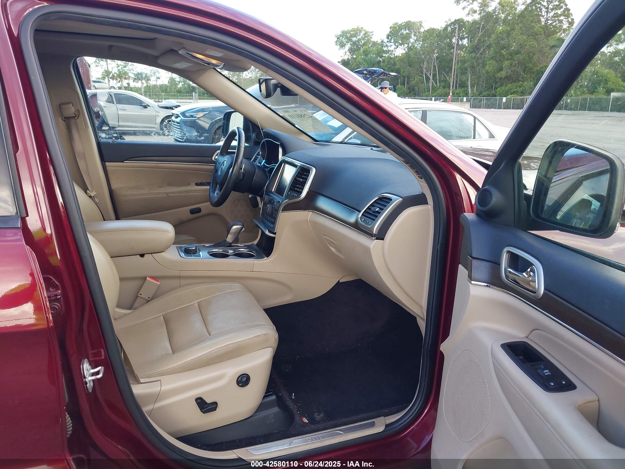 JEEP GRAND image 5