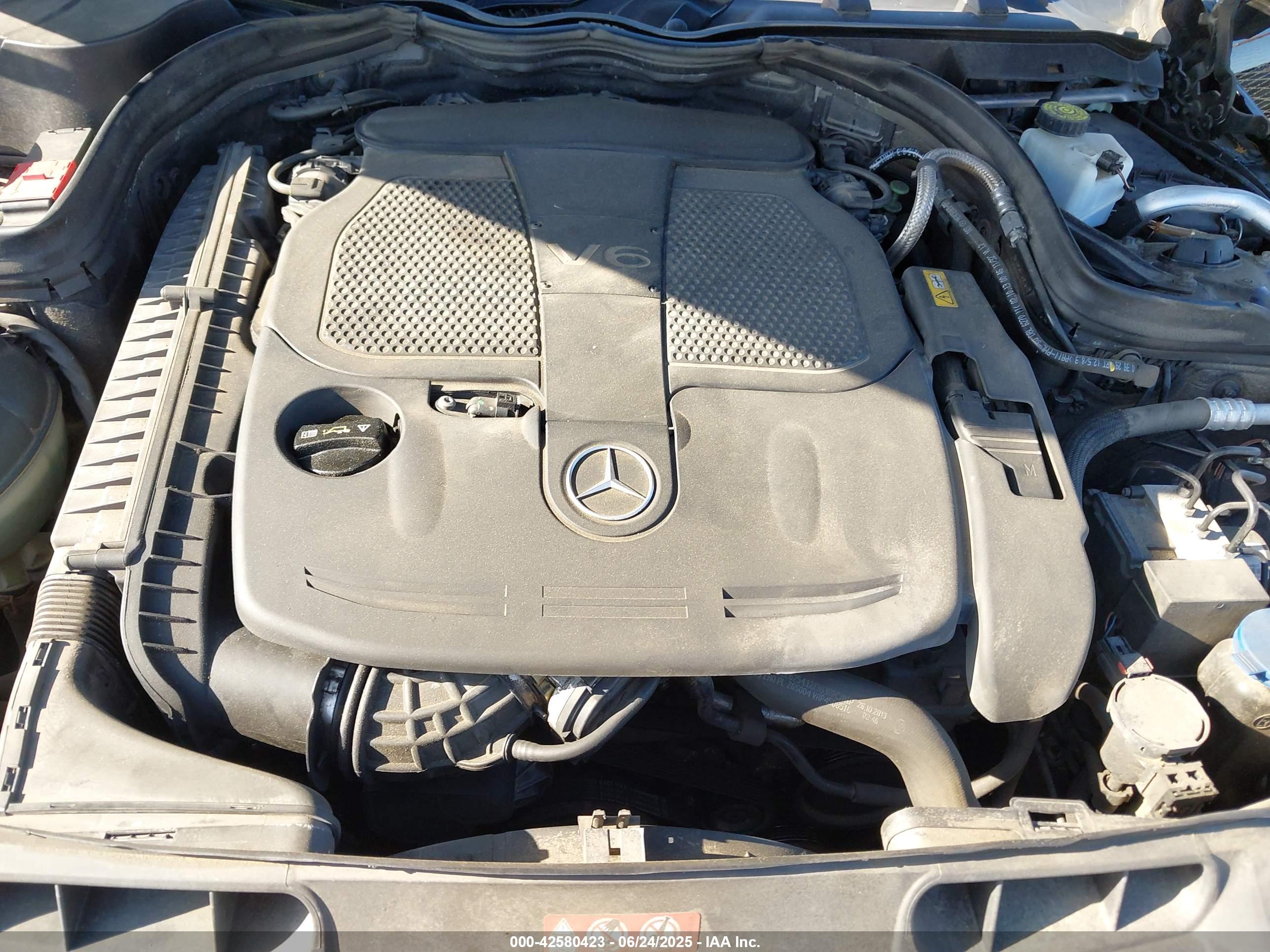 MERCEDES-BENZ C image 10