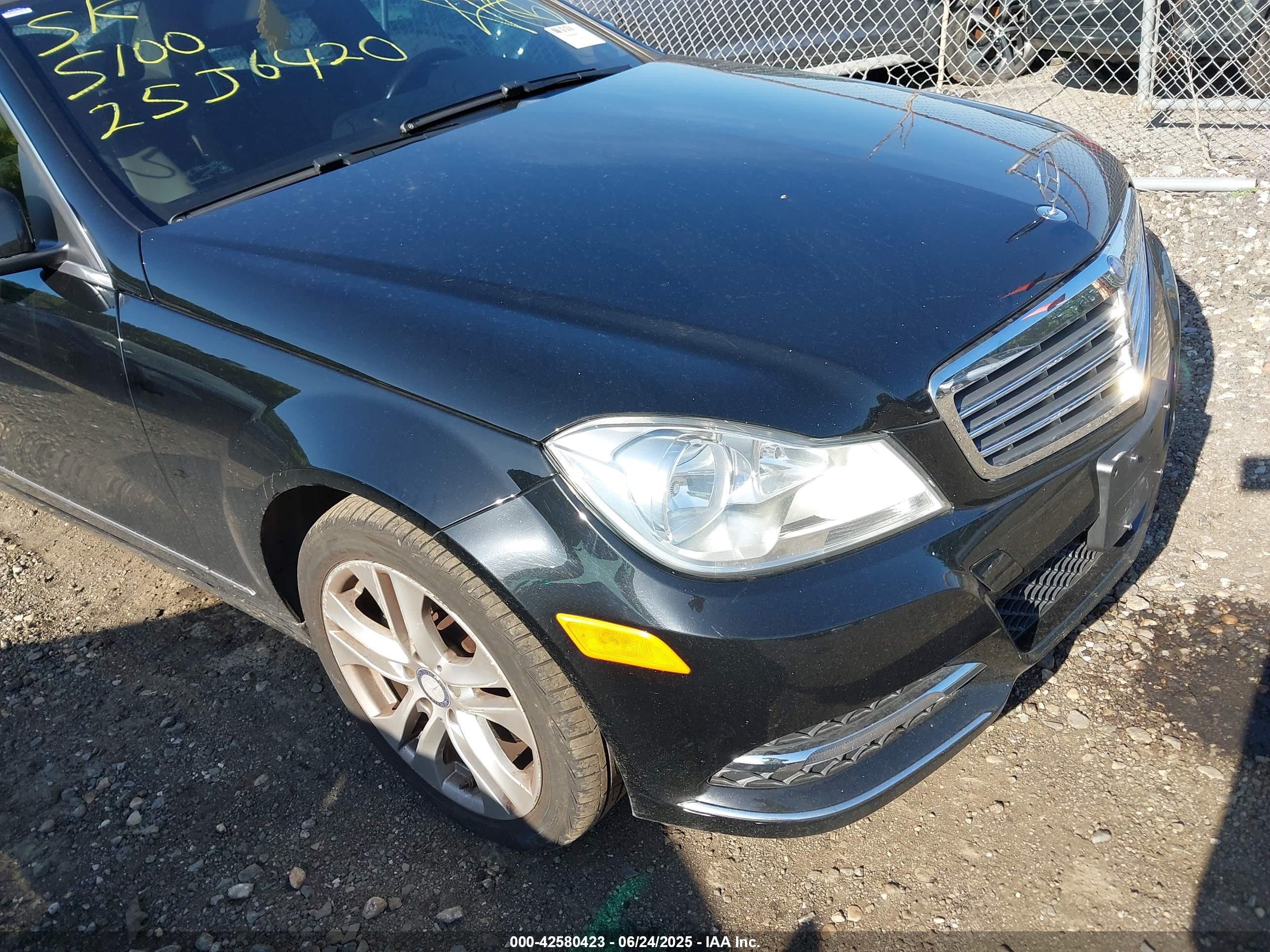 MERCEDES-BENZ C image 6