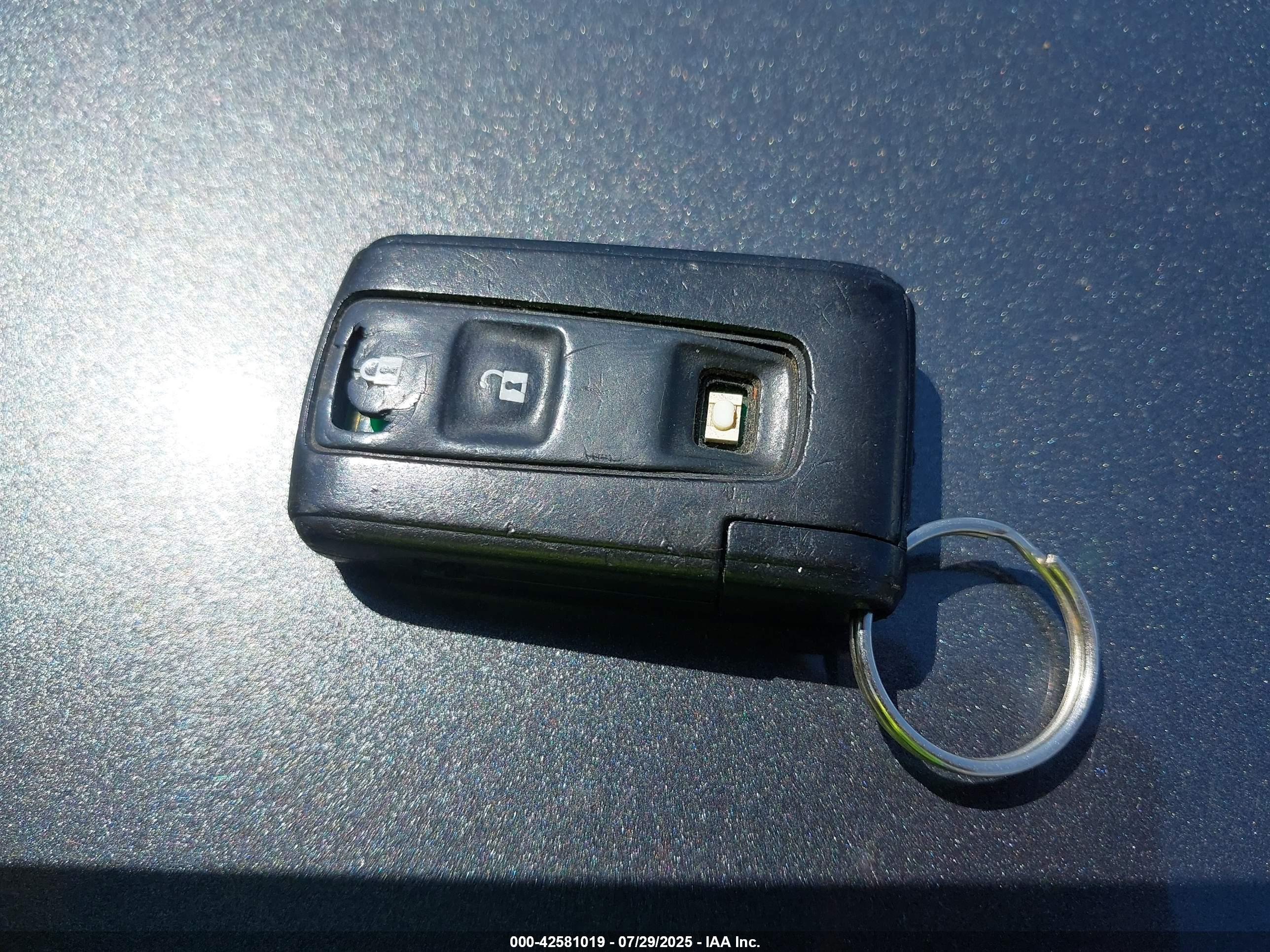 TOYOTA PRIUS image 11