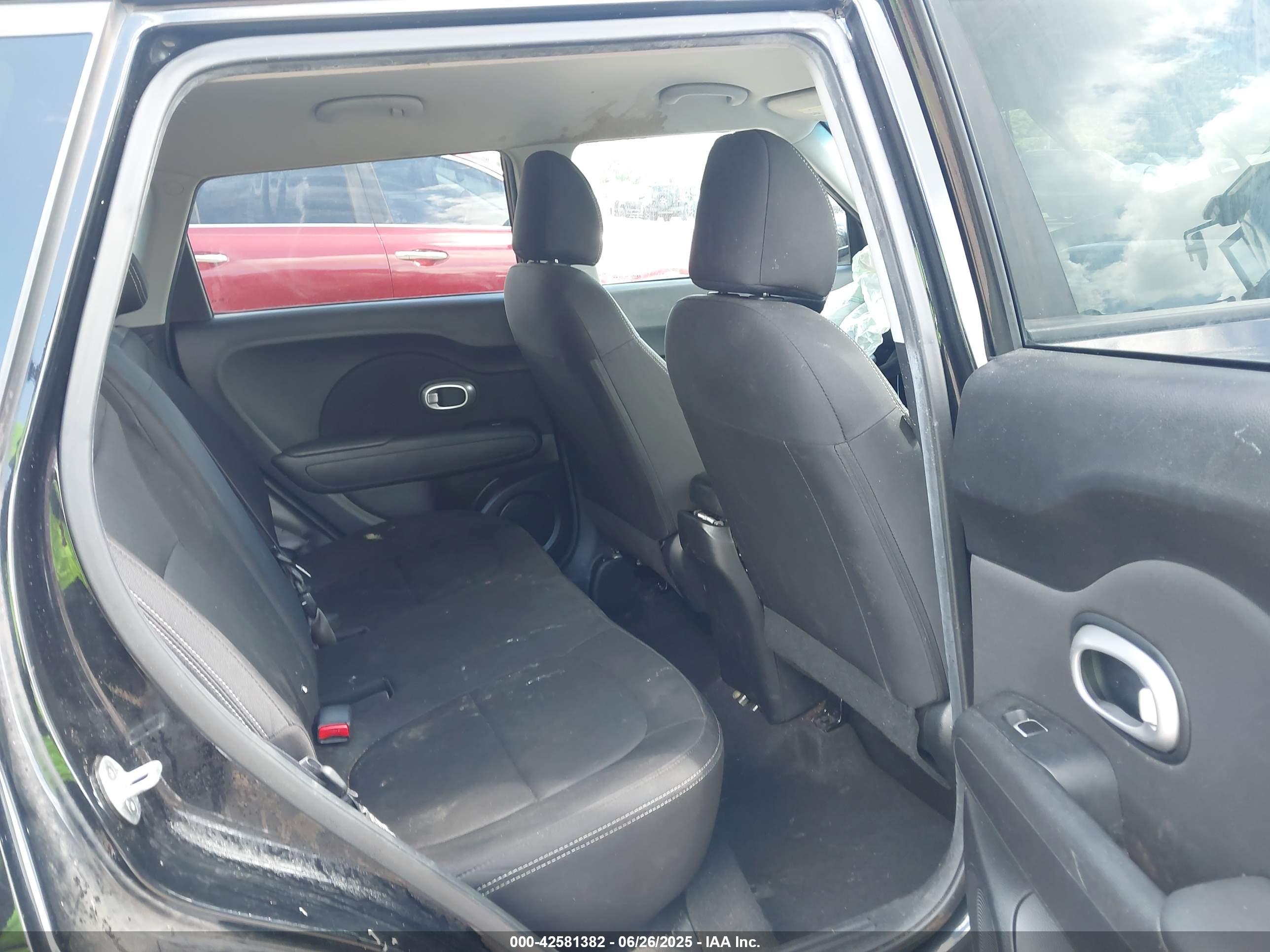 KIA SOUL image 8