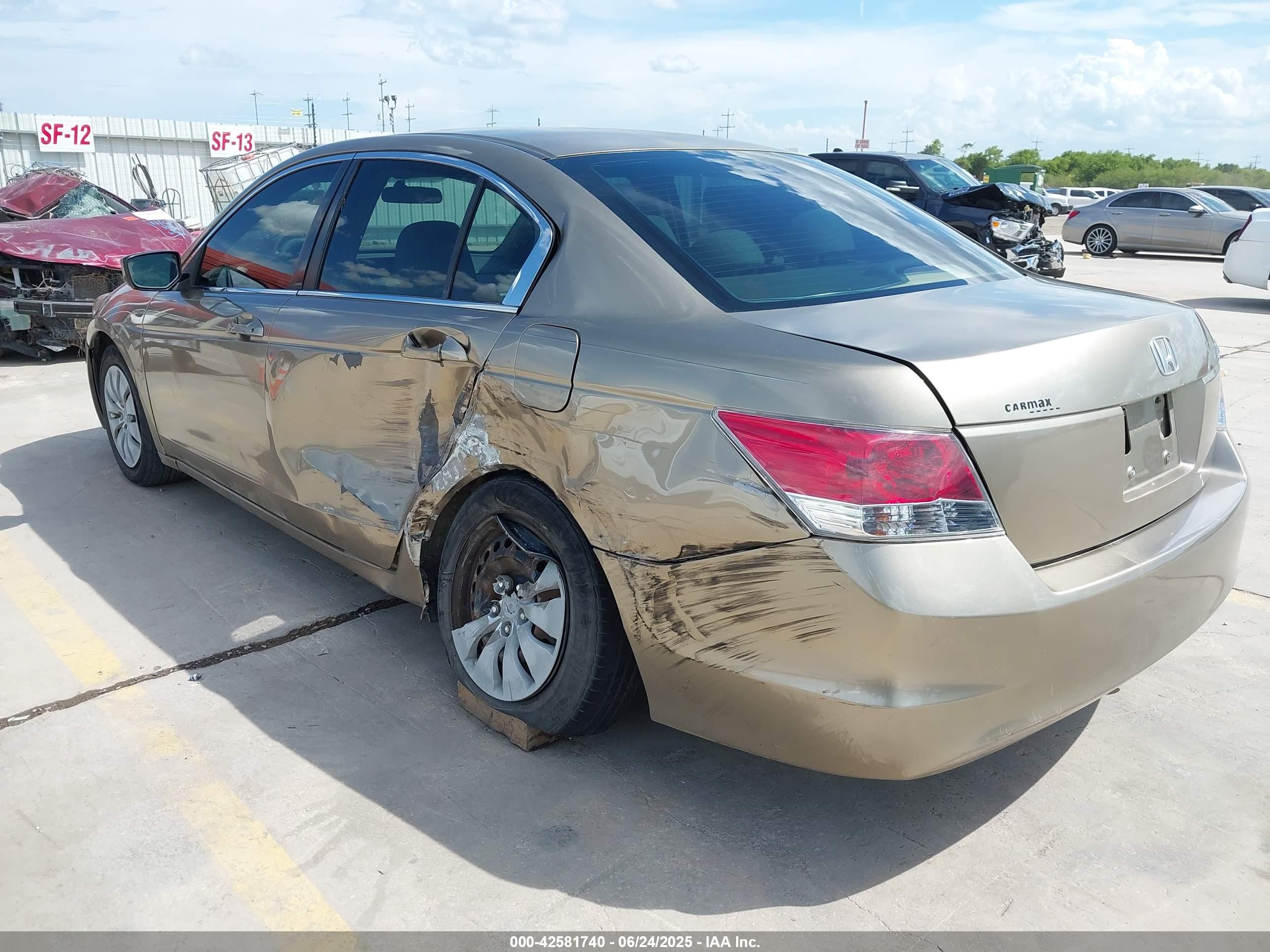 HONDA ACCORD image 3