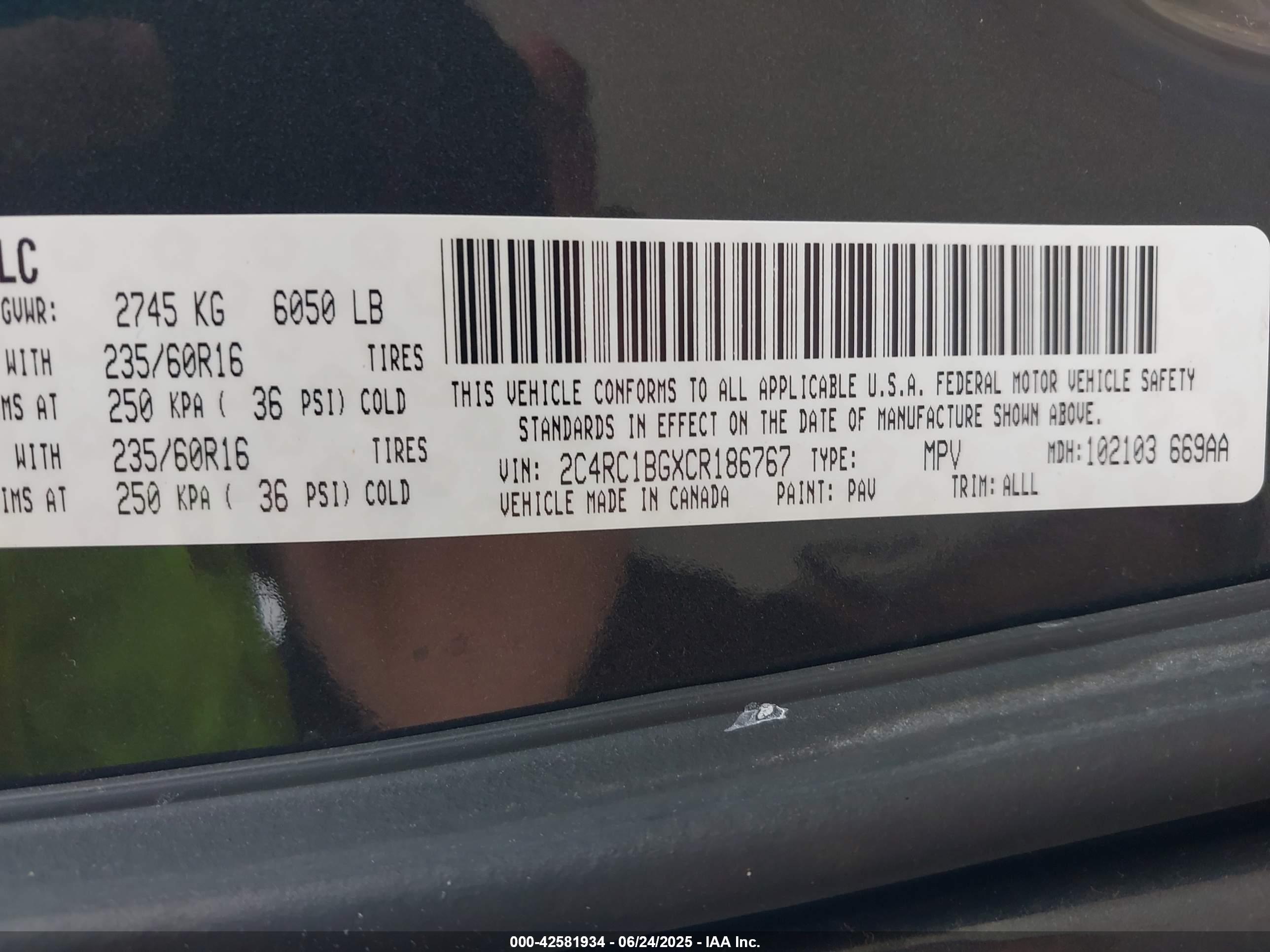 CHRYSLER TOWN image 9