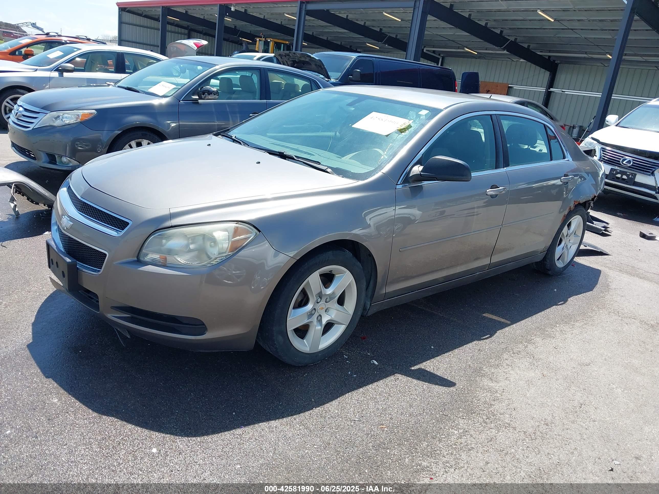 CHEVROLET MALIBU image 2