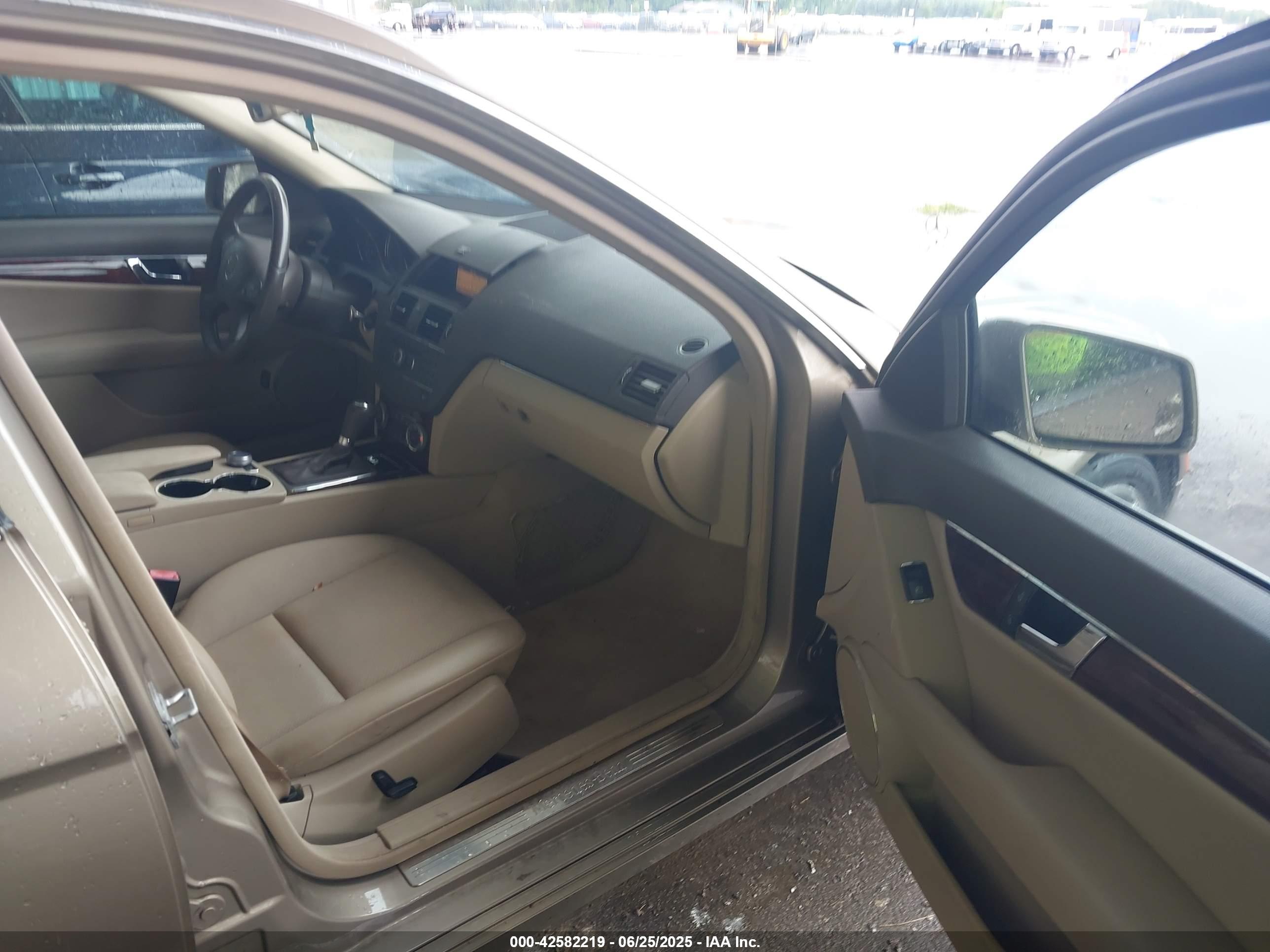 MERCEDES-BENZ C image 5