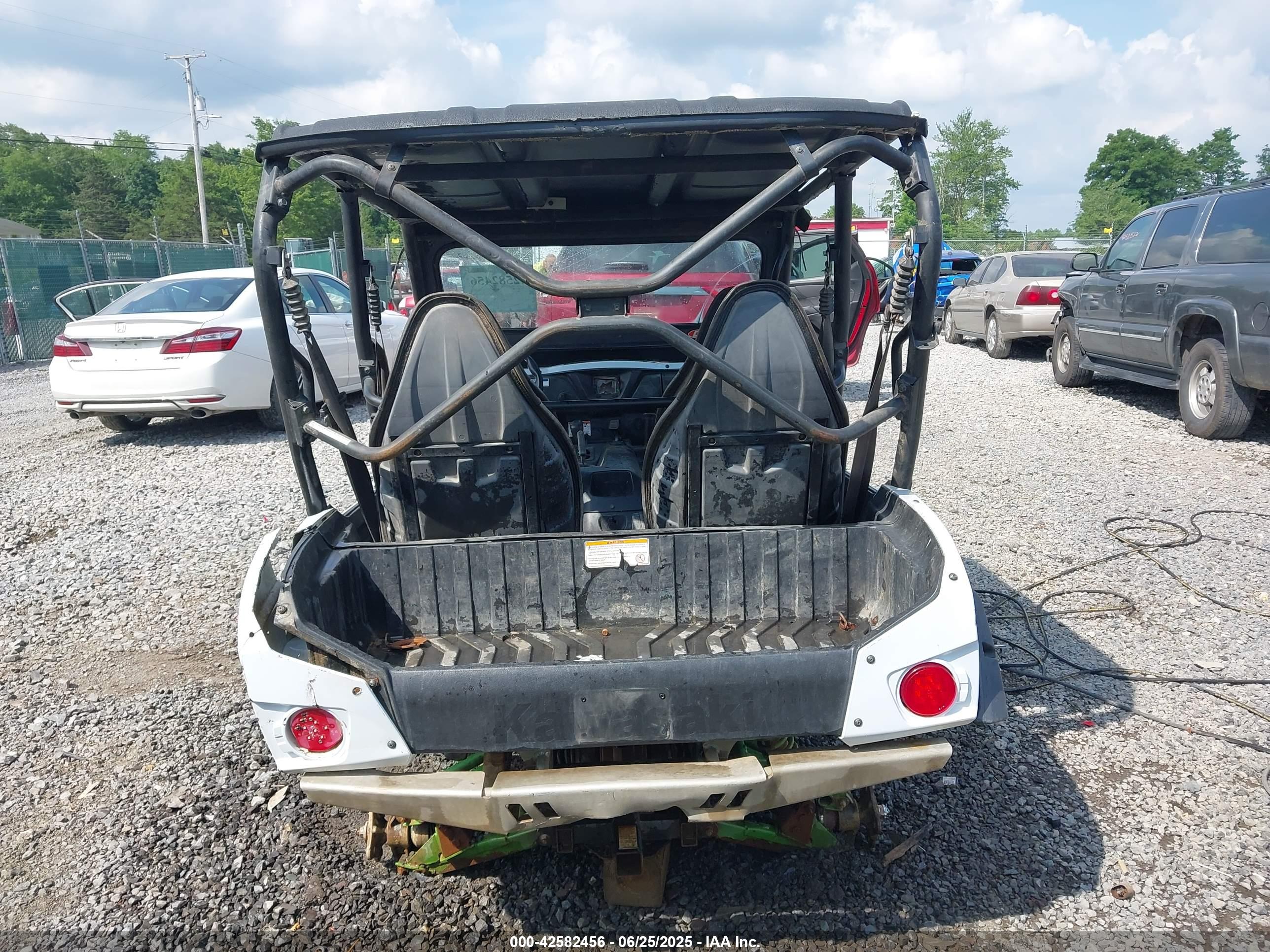 KAWASAKI KRT800 image 6