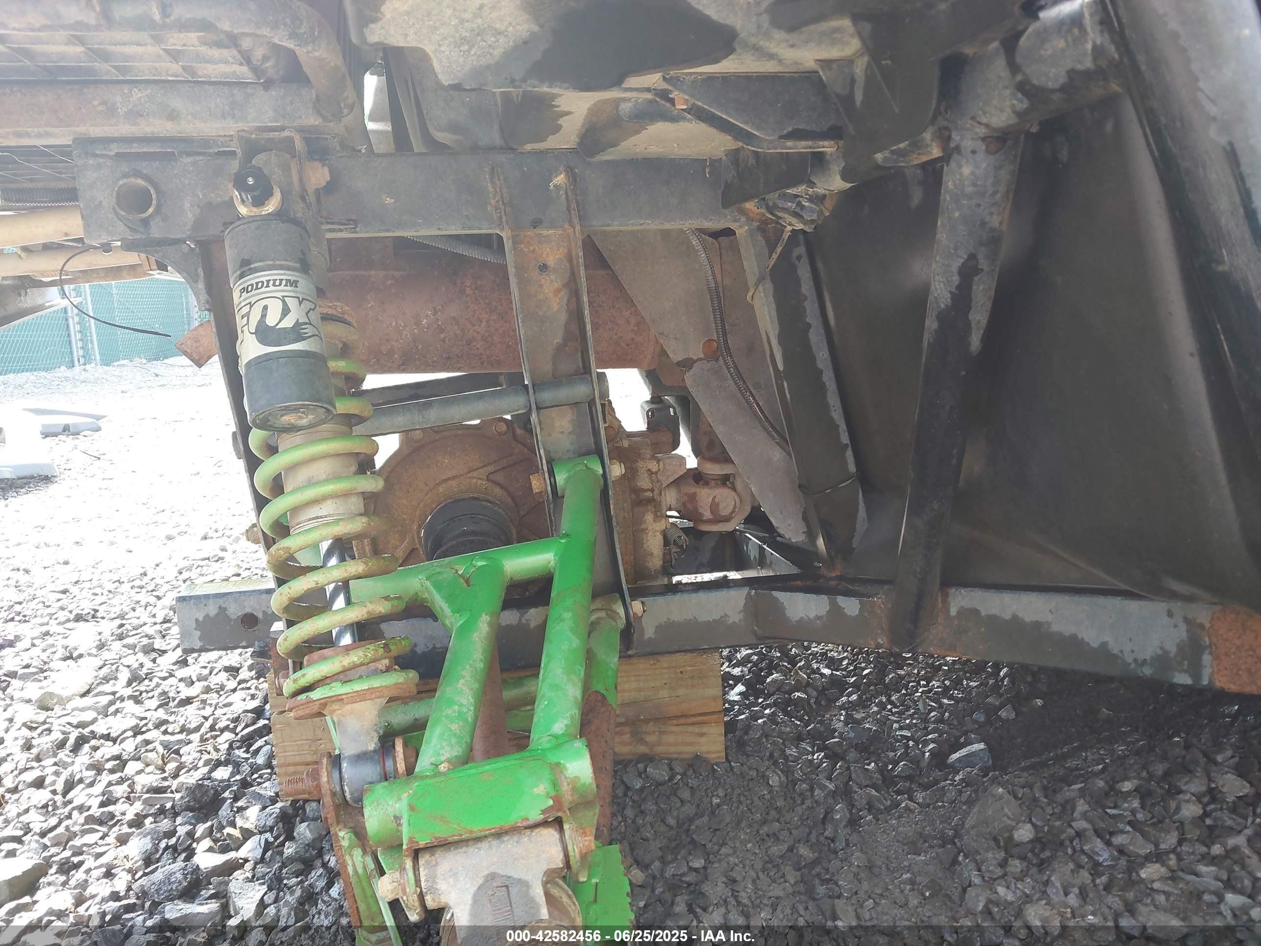 KAWASAKI KRT800 image 8
