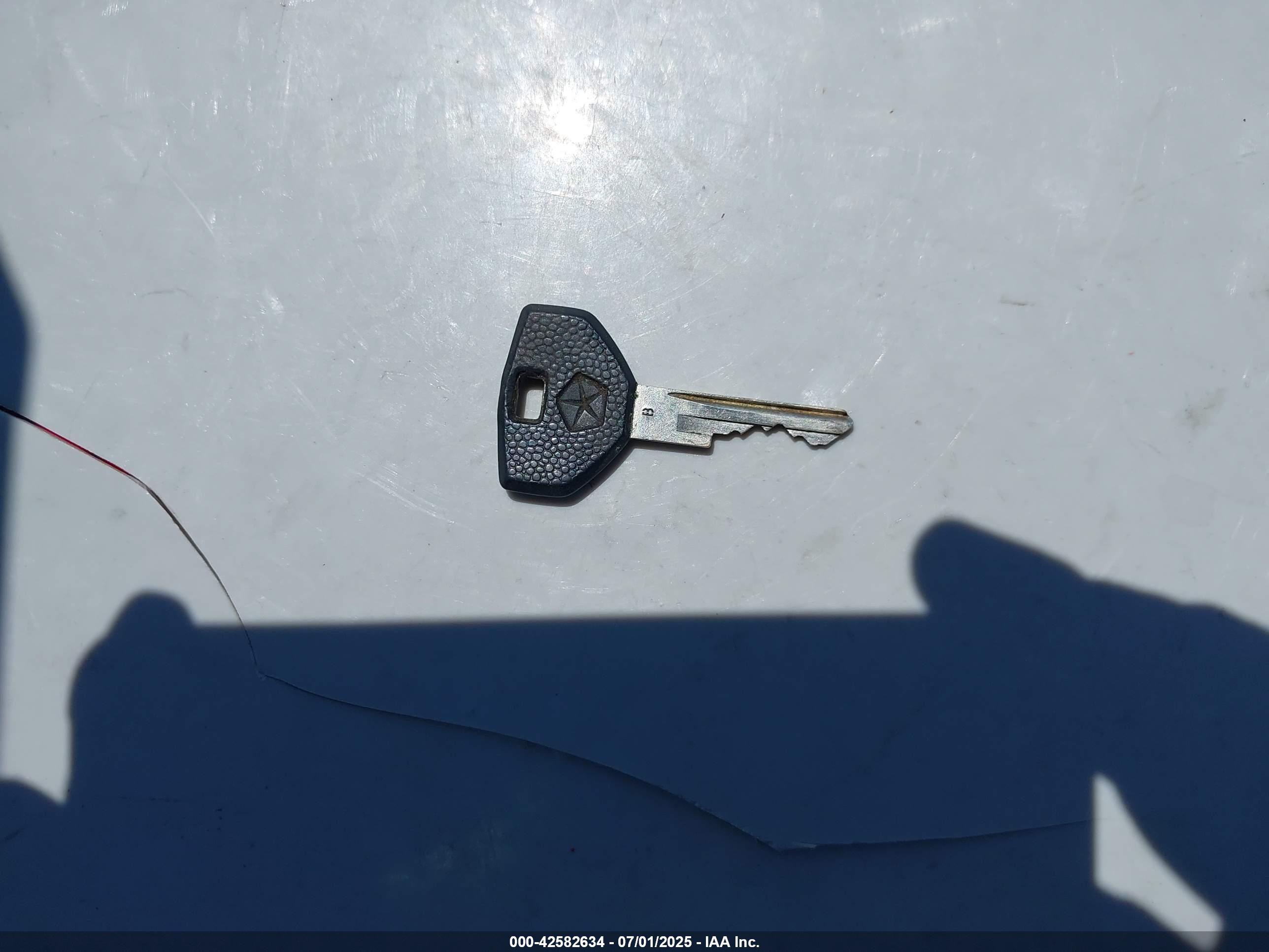 DODGE DAKOTA image 11