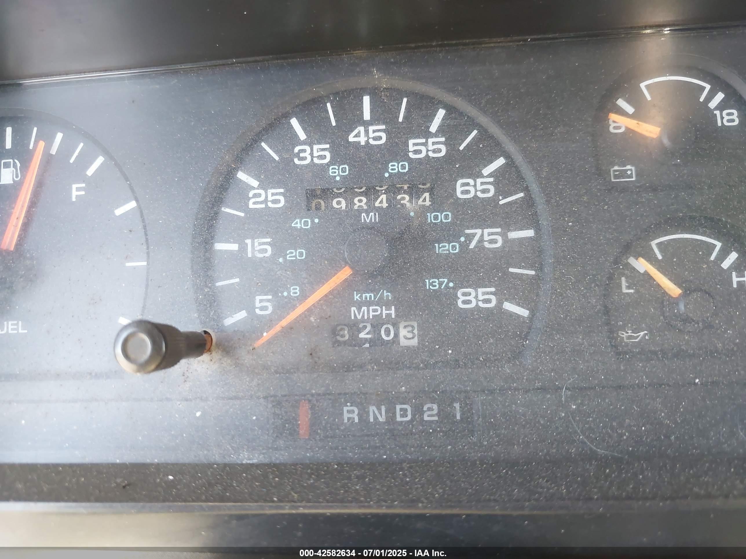 DODGE DAKOTA image 7