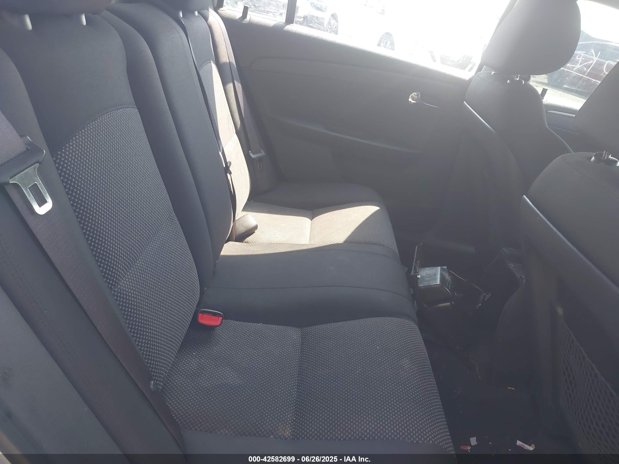 CHEVROLET MALIBU image 8