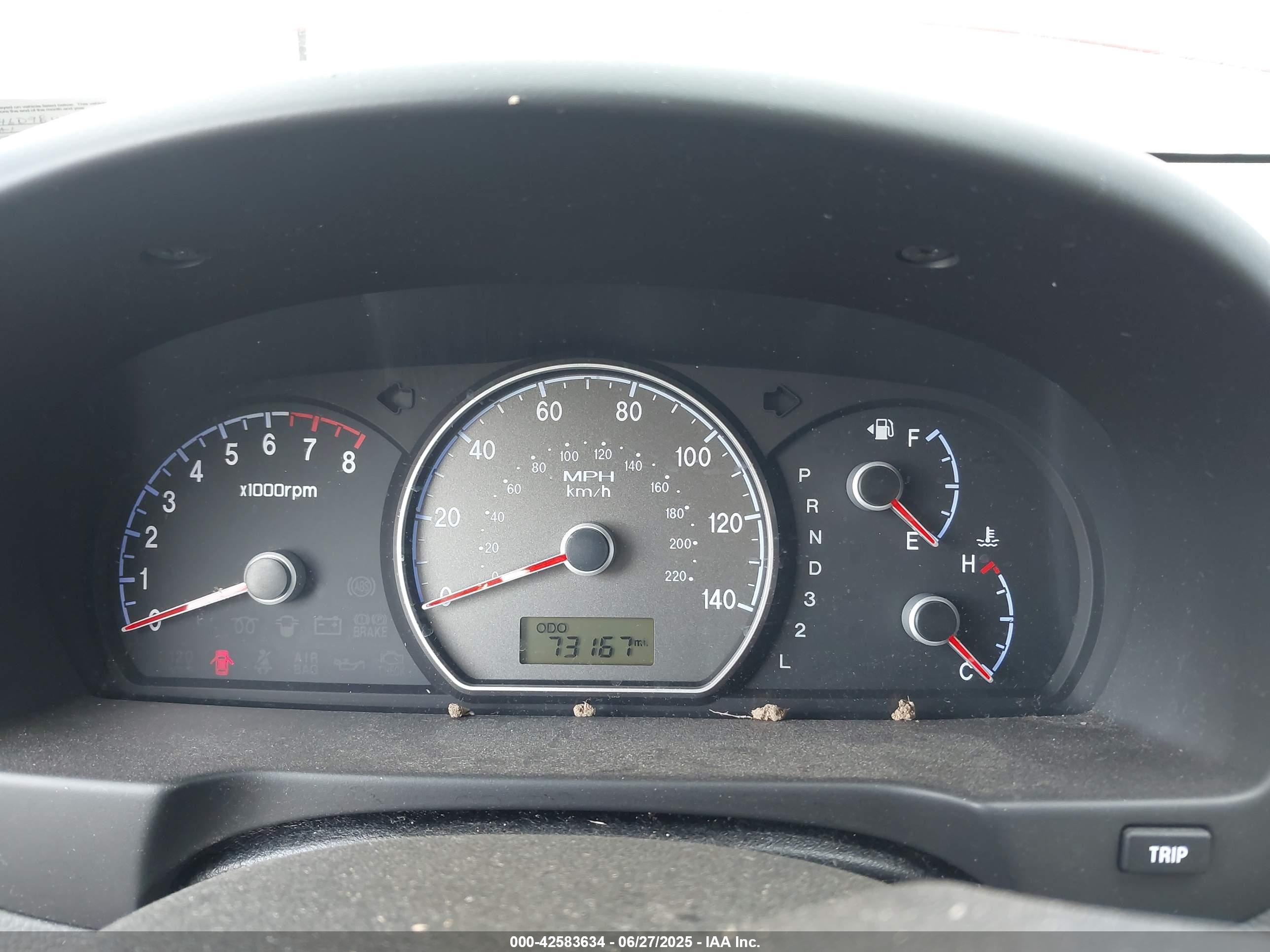 HYUNDAI ELANTRA image 7