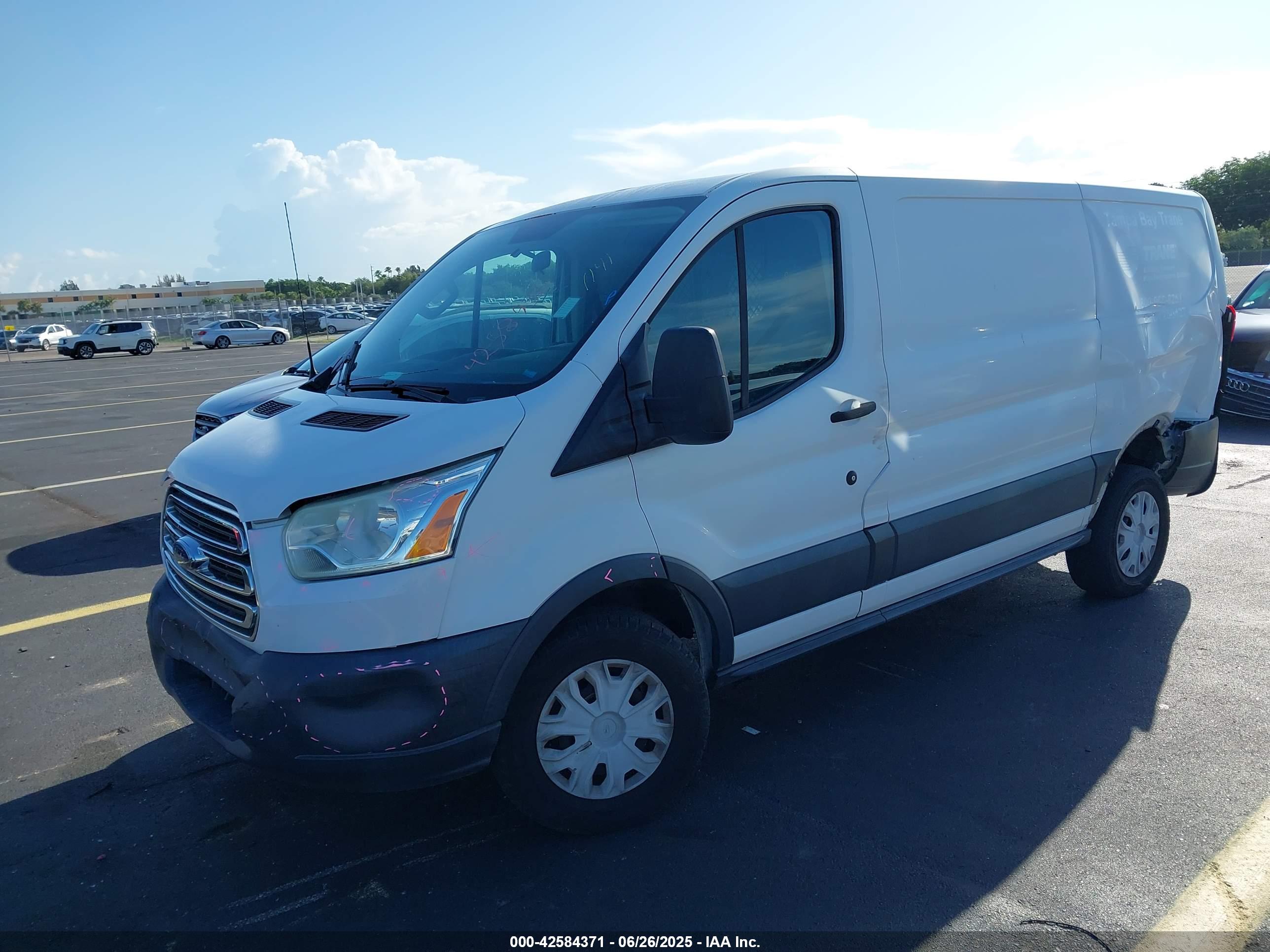 FORD TRANSIT-250 image 2