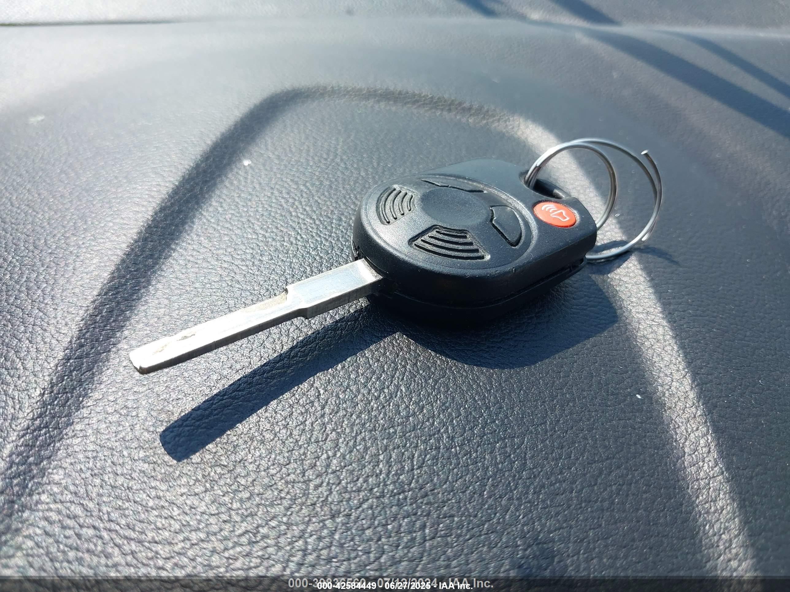 FORD ESCAPE image 11