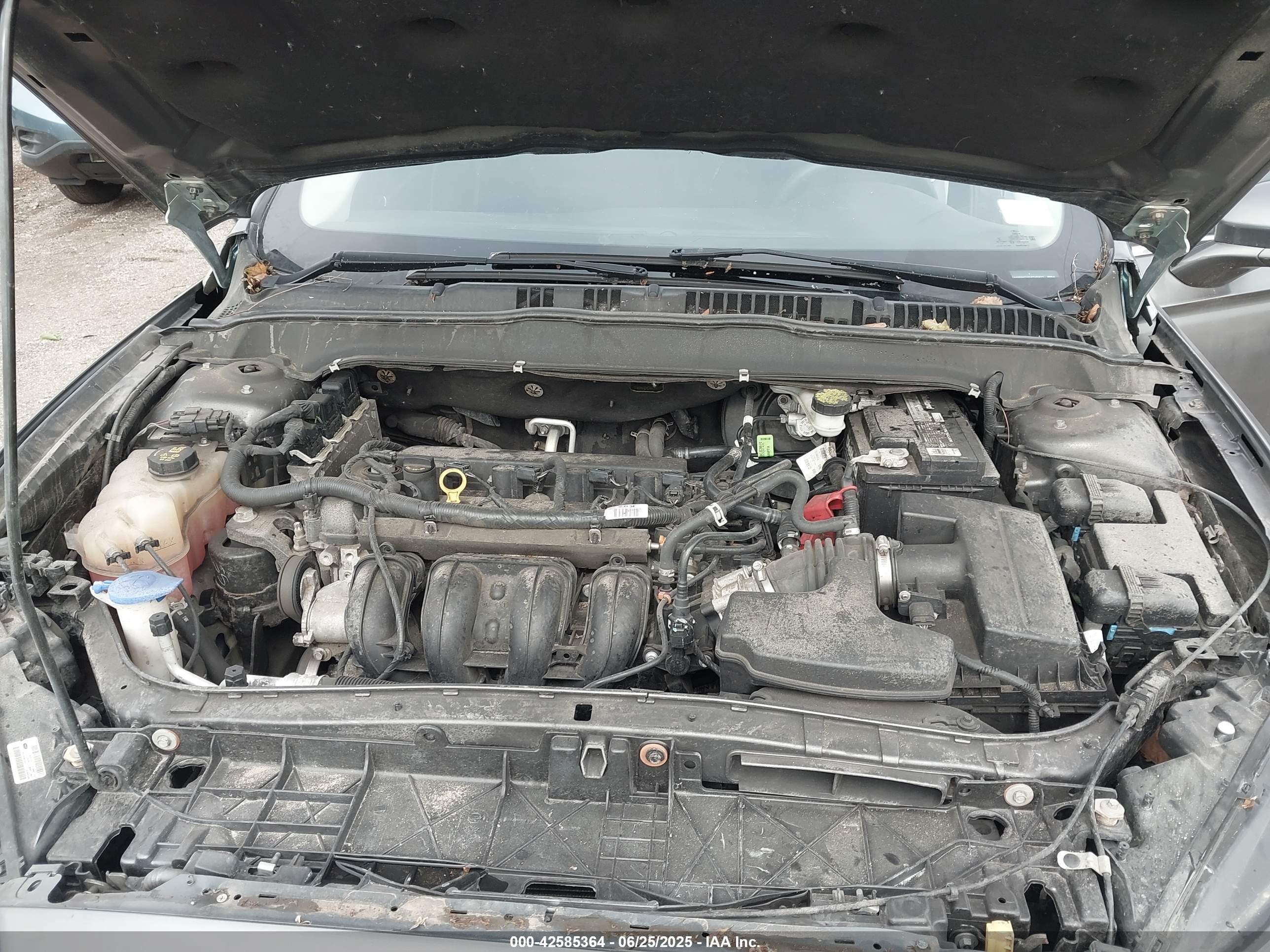 FORD FUSION image 10