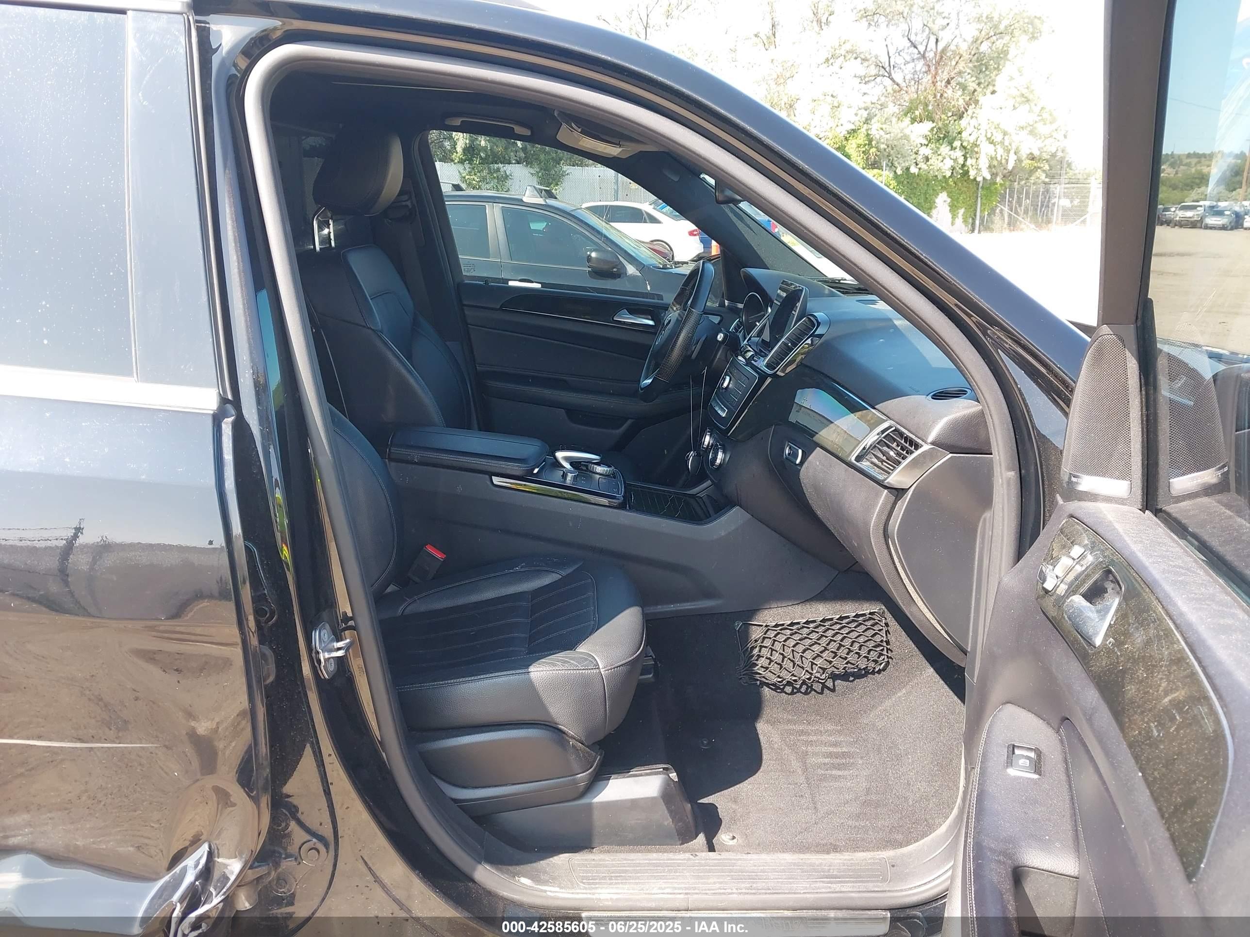 MERCEDES-BENZ GLE image 5