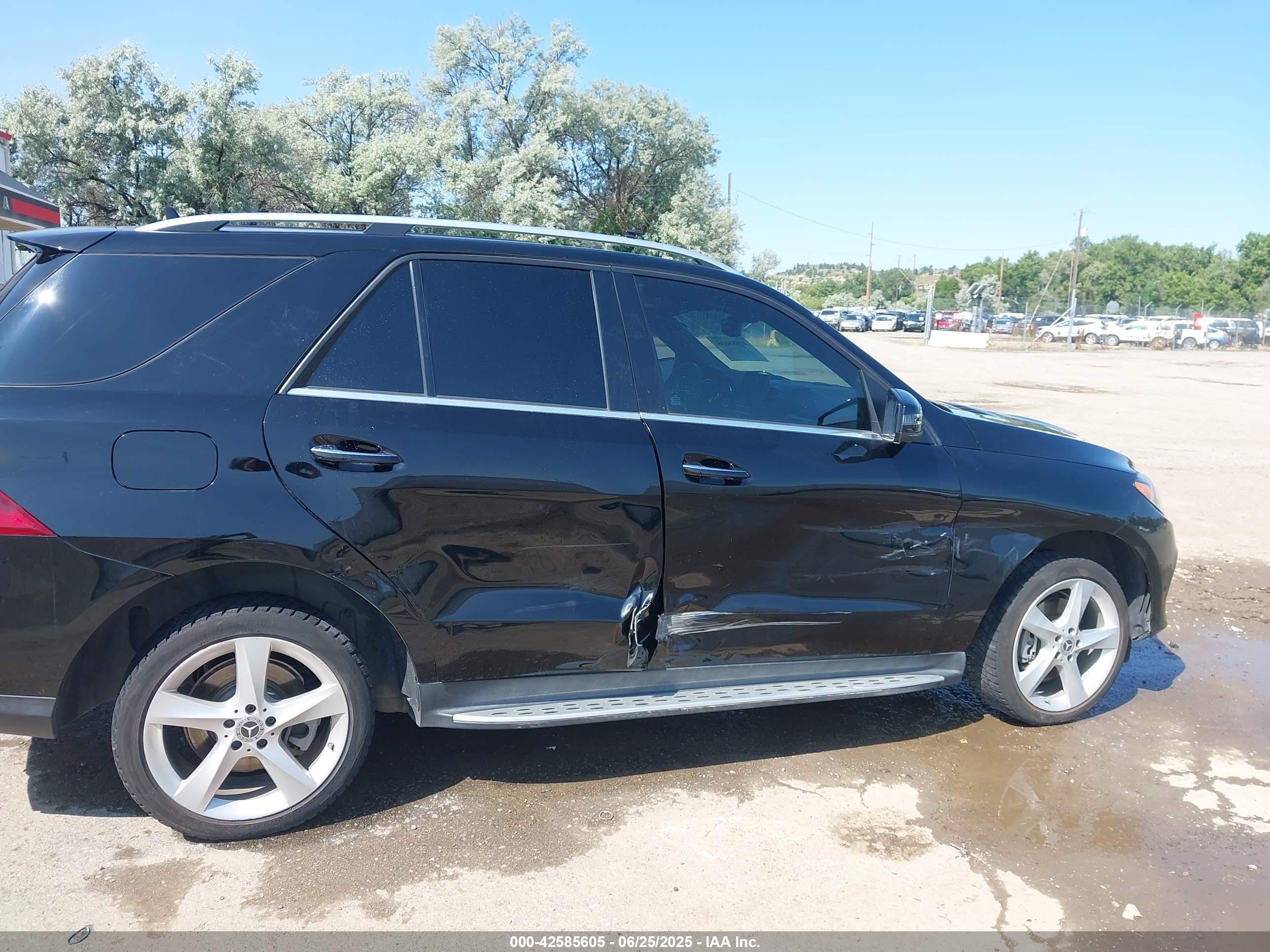 MERCEDES-BENZ GLE image 6