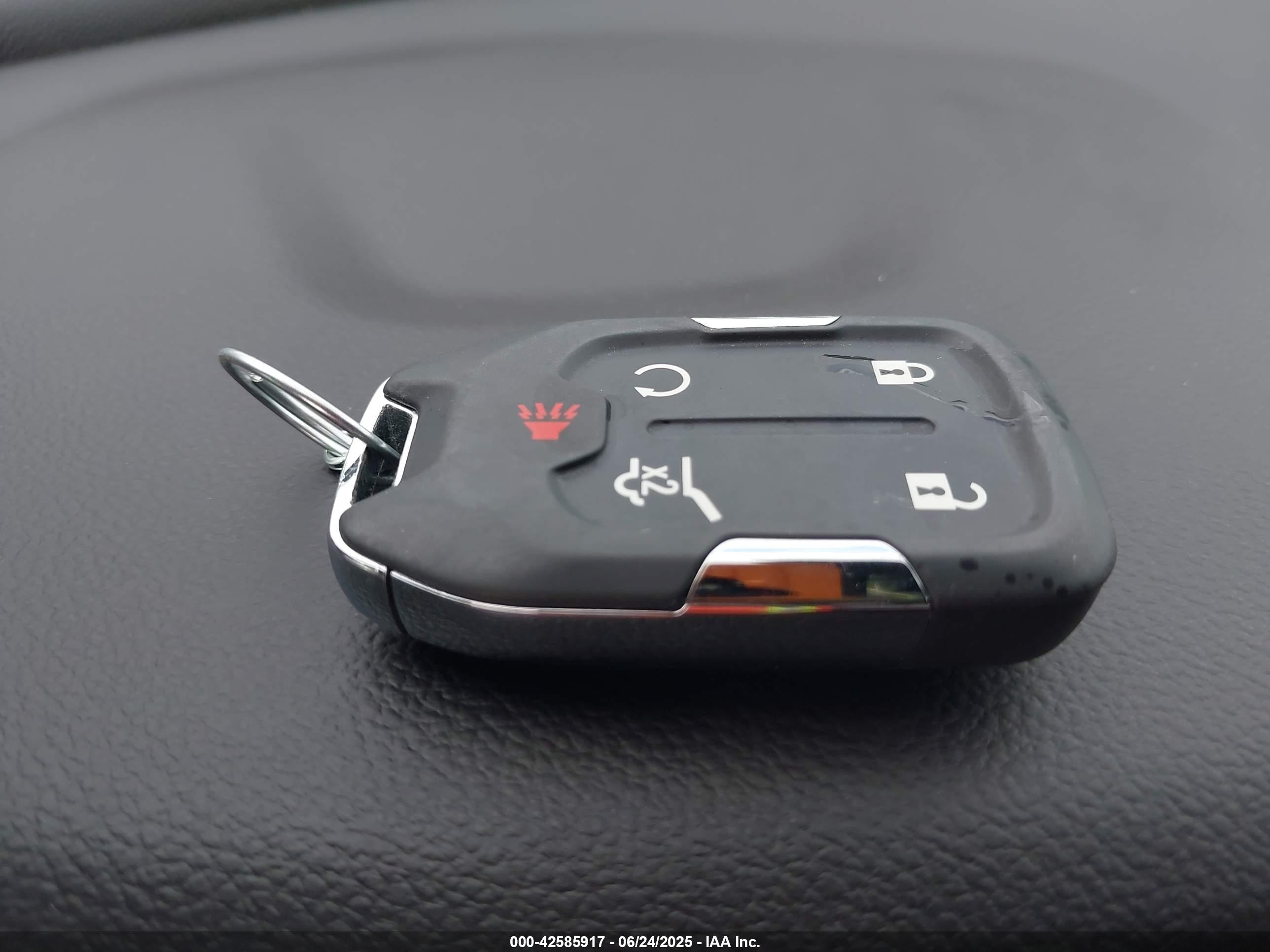 GMC TERRAIN image 11