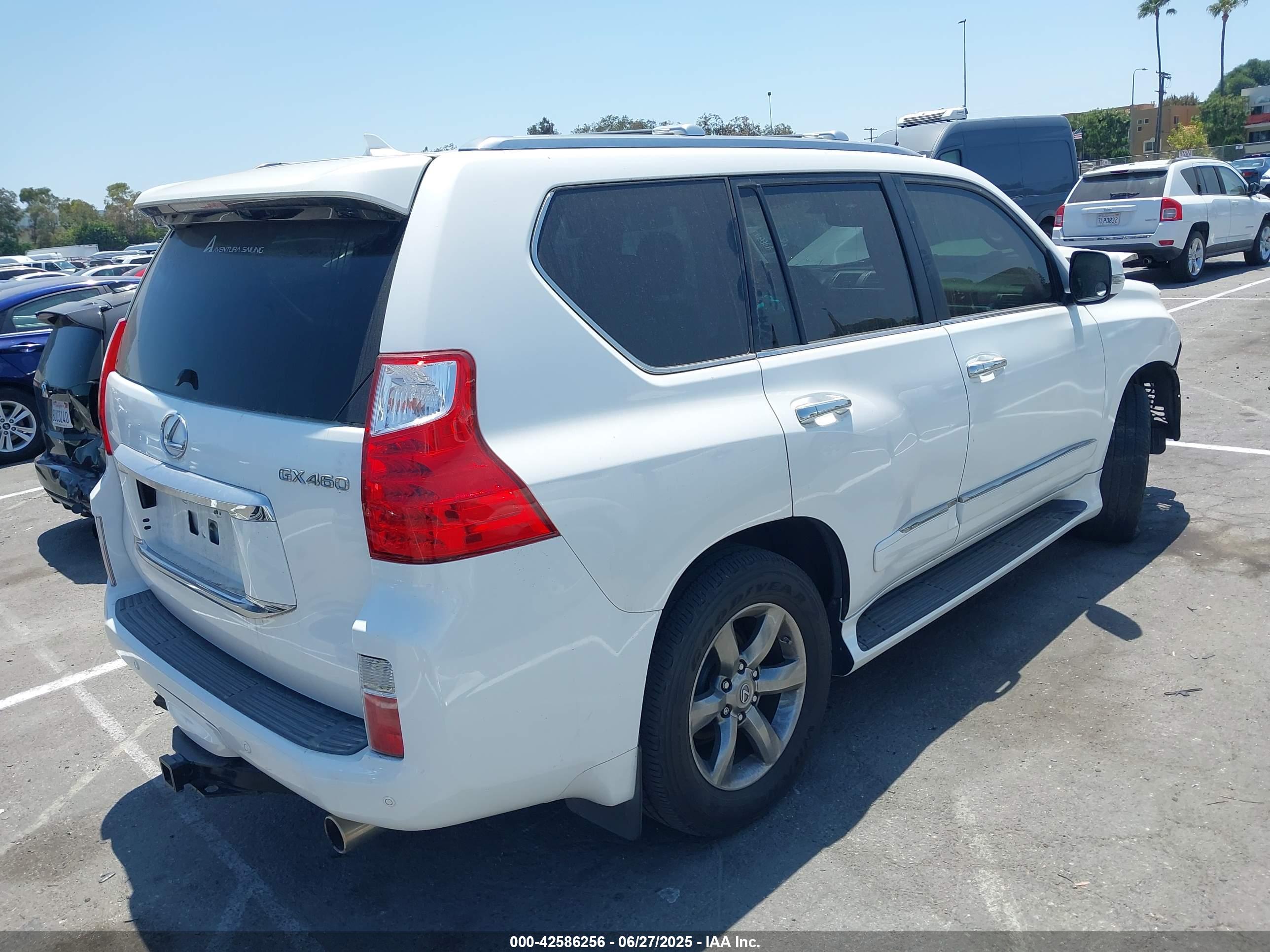LEXUS GX image 4