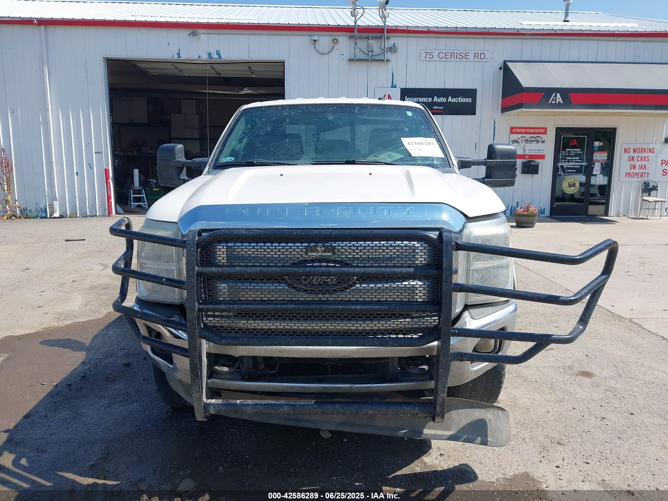 FORD F-250 image 6