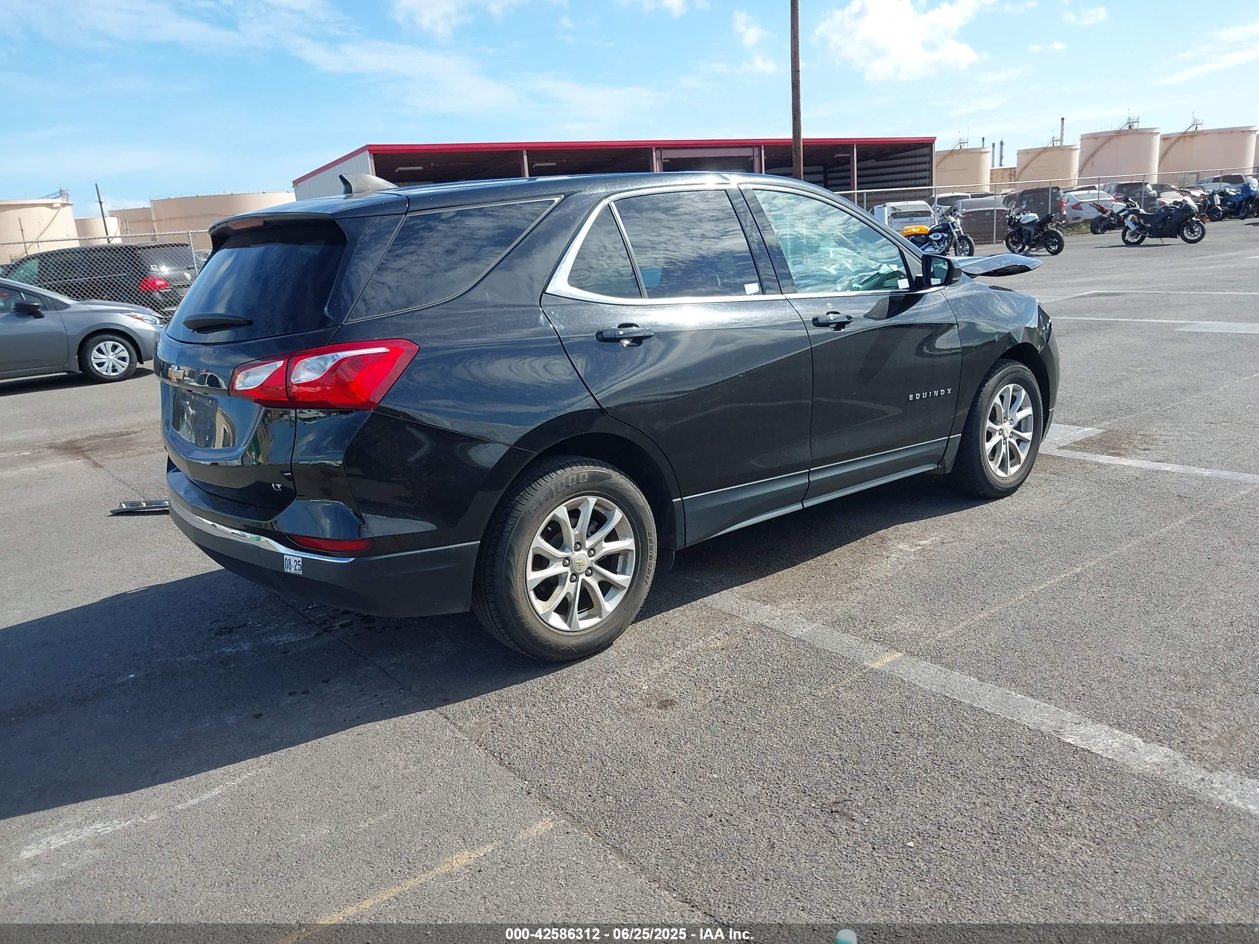 CHEVROLET EQUINOX image 4