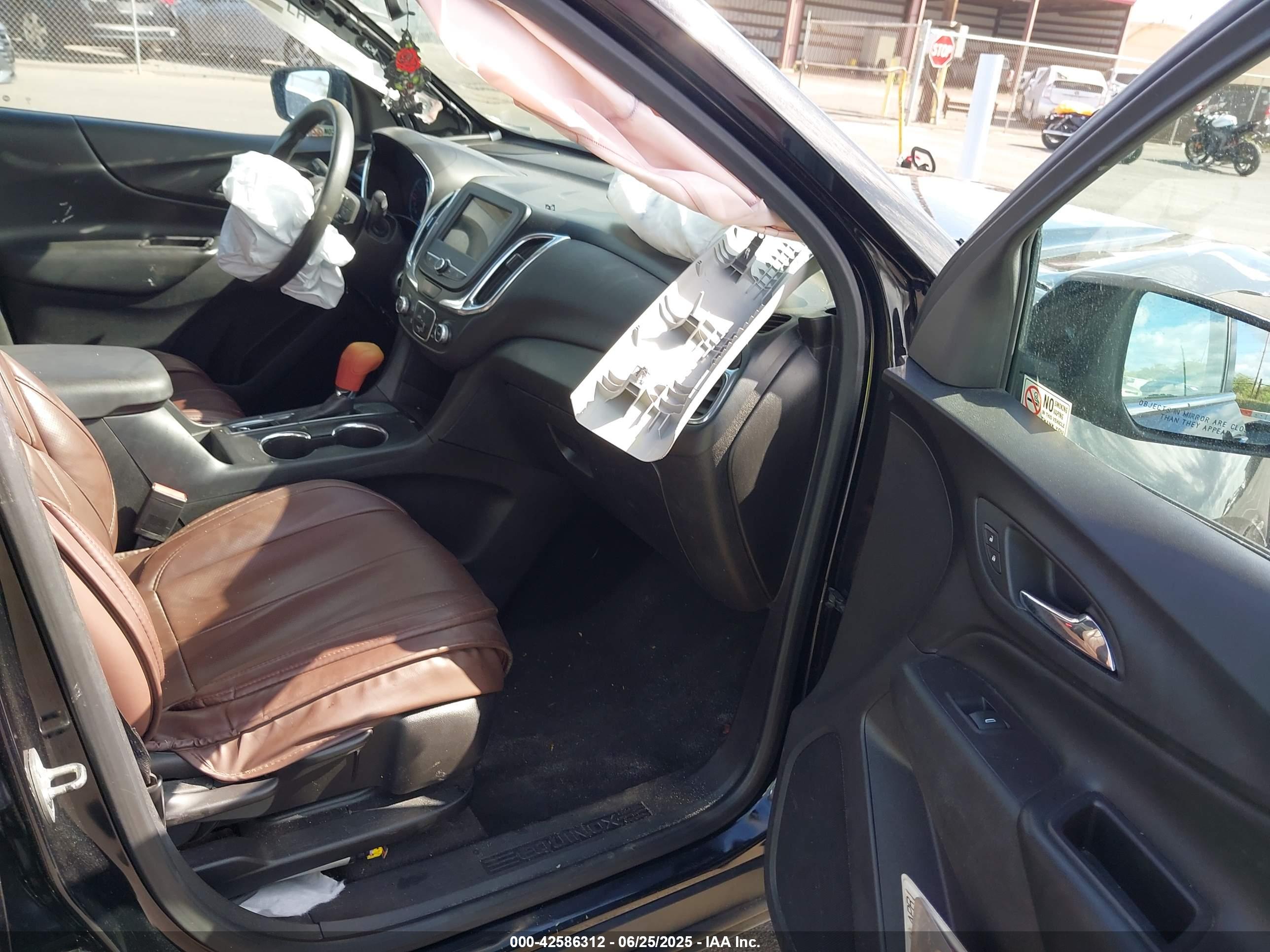 CHEVROLET EQUINOX image 5