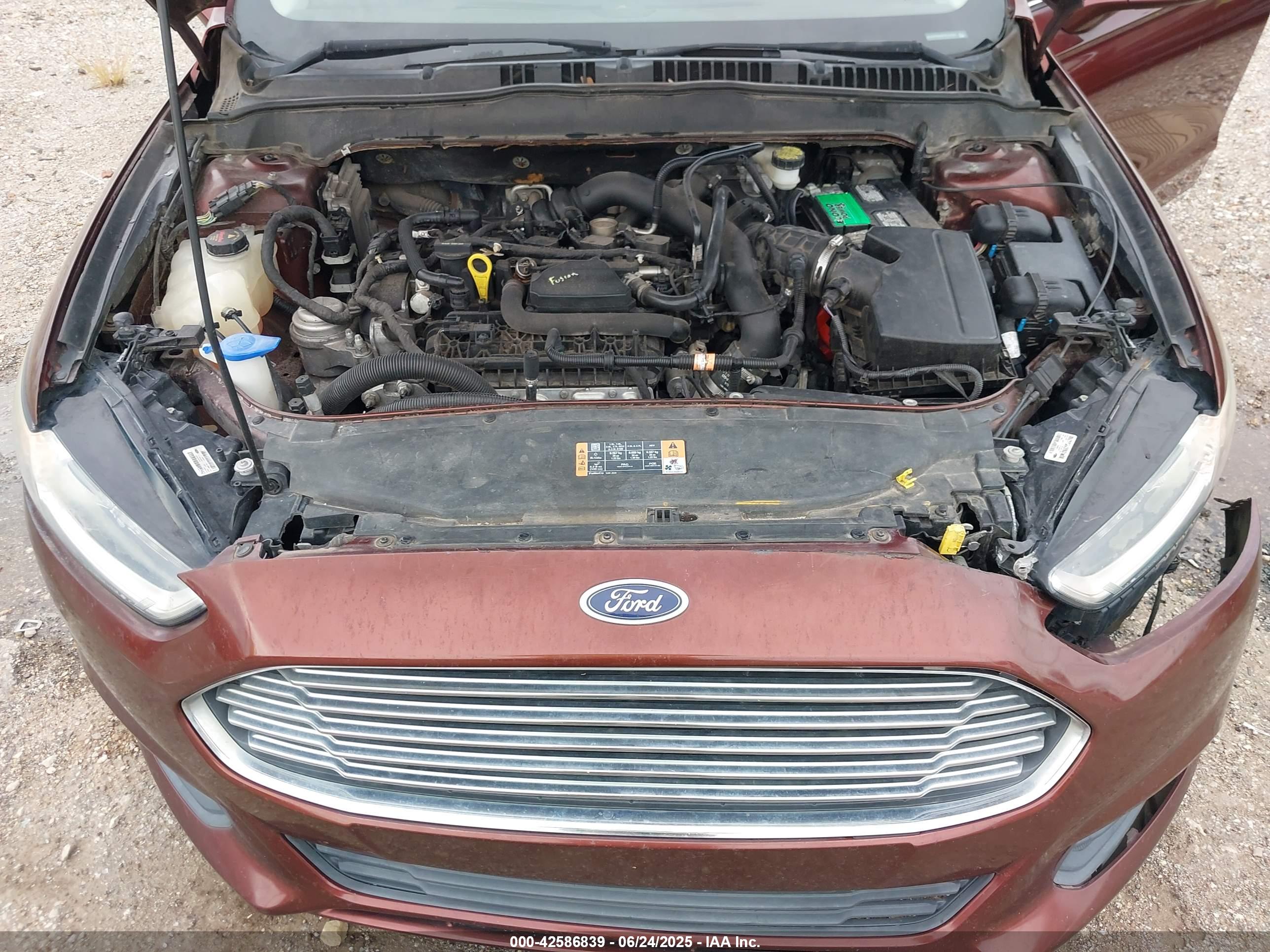 FORD FUSION image 10