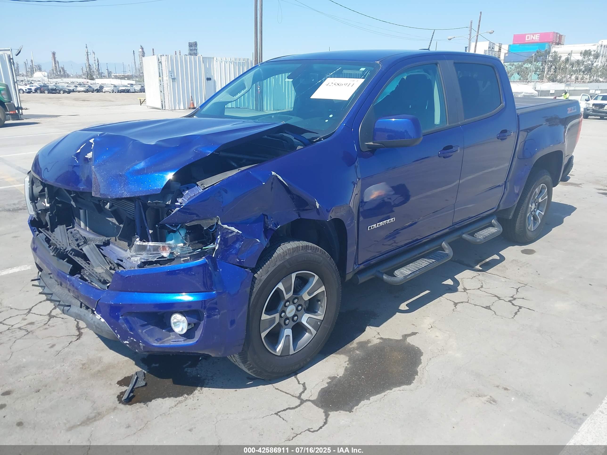 CHEVROLET COLORADO image 2