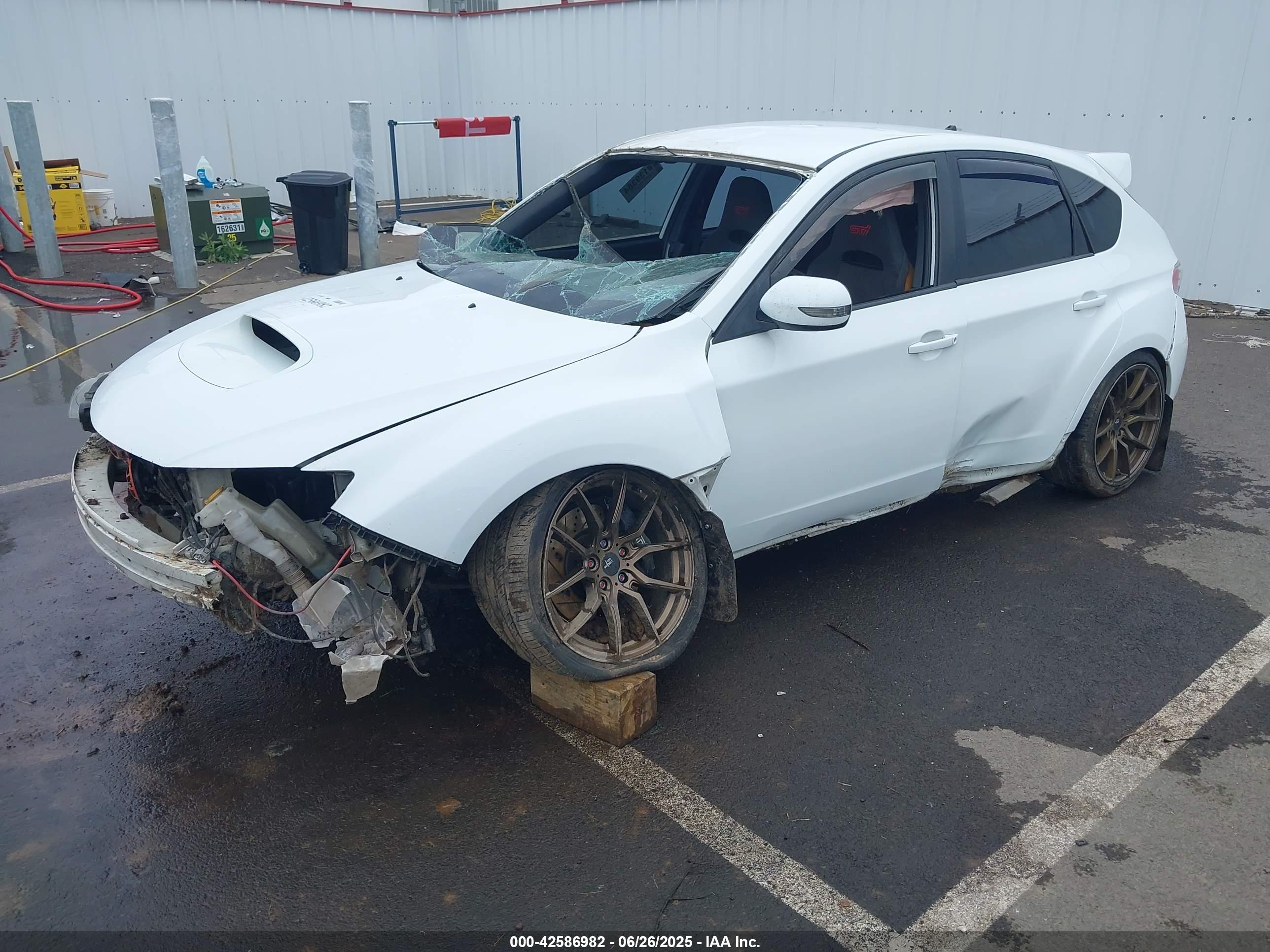 SUBARU IMPREZA image 2