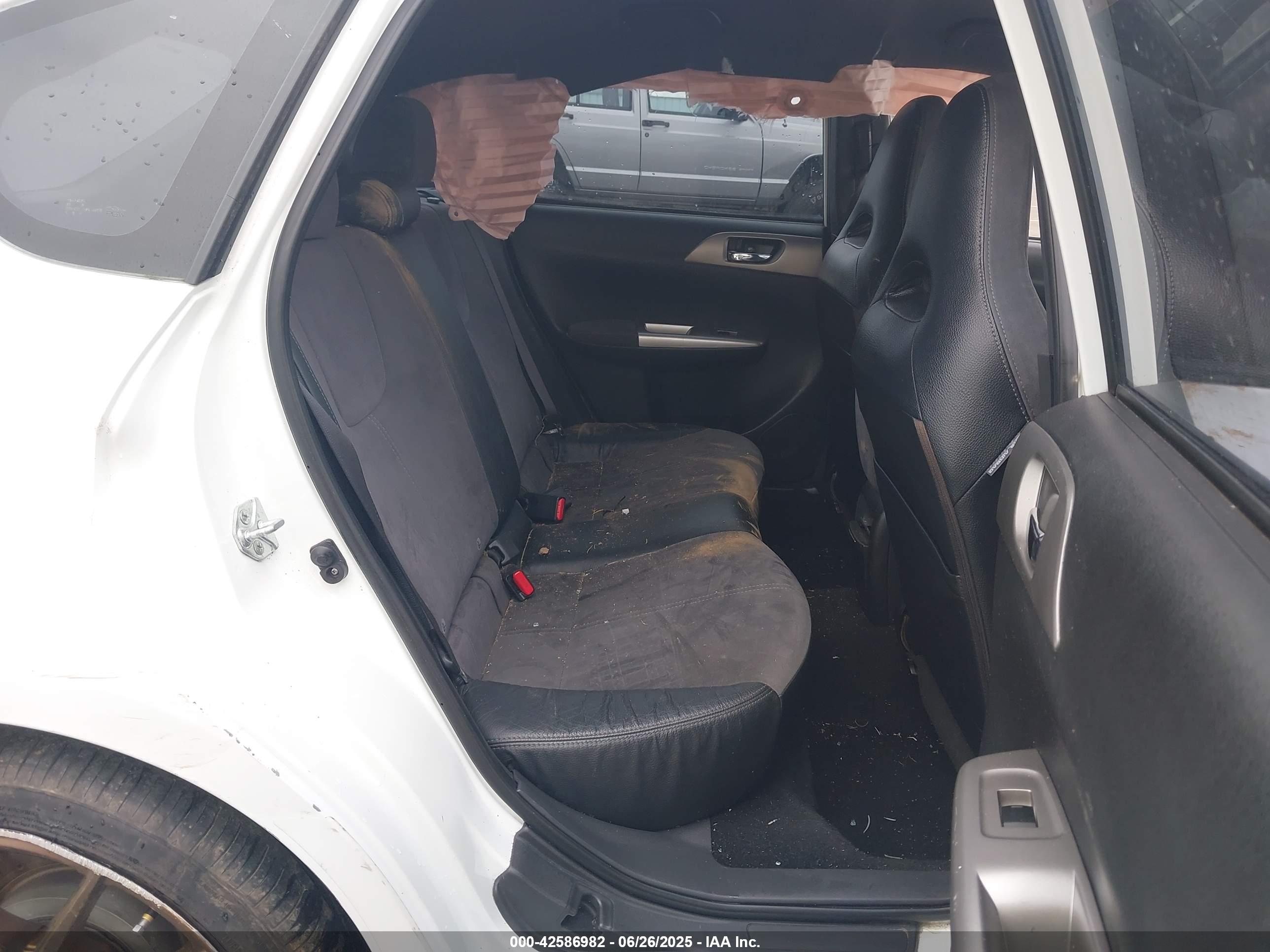 SUBARU IMPREZA image 8