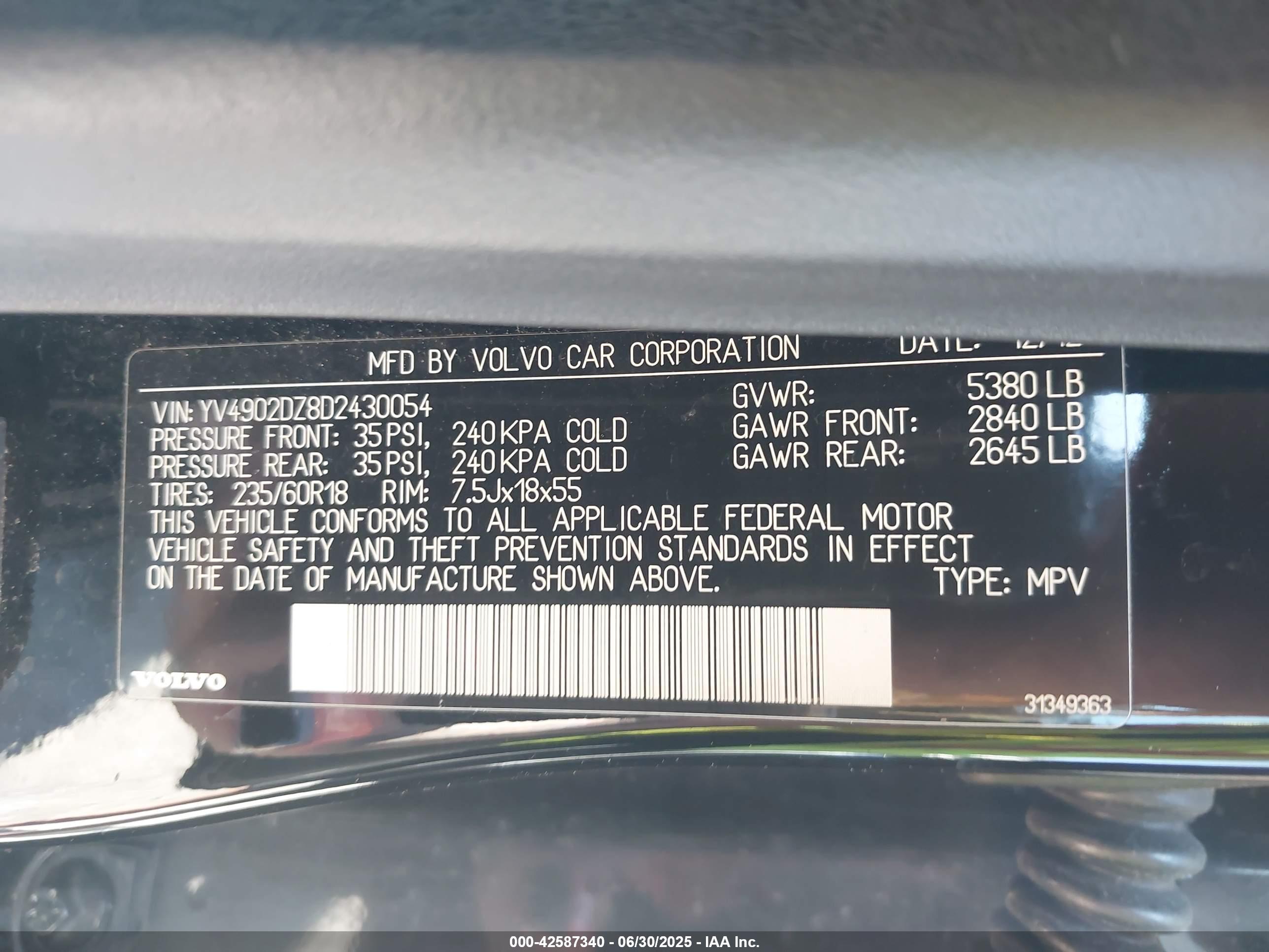 VOLVO XC60 image 9