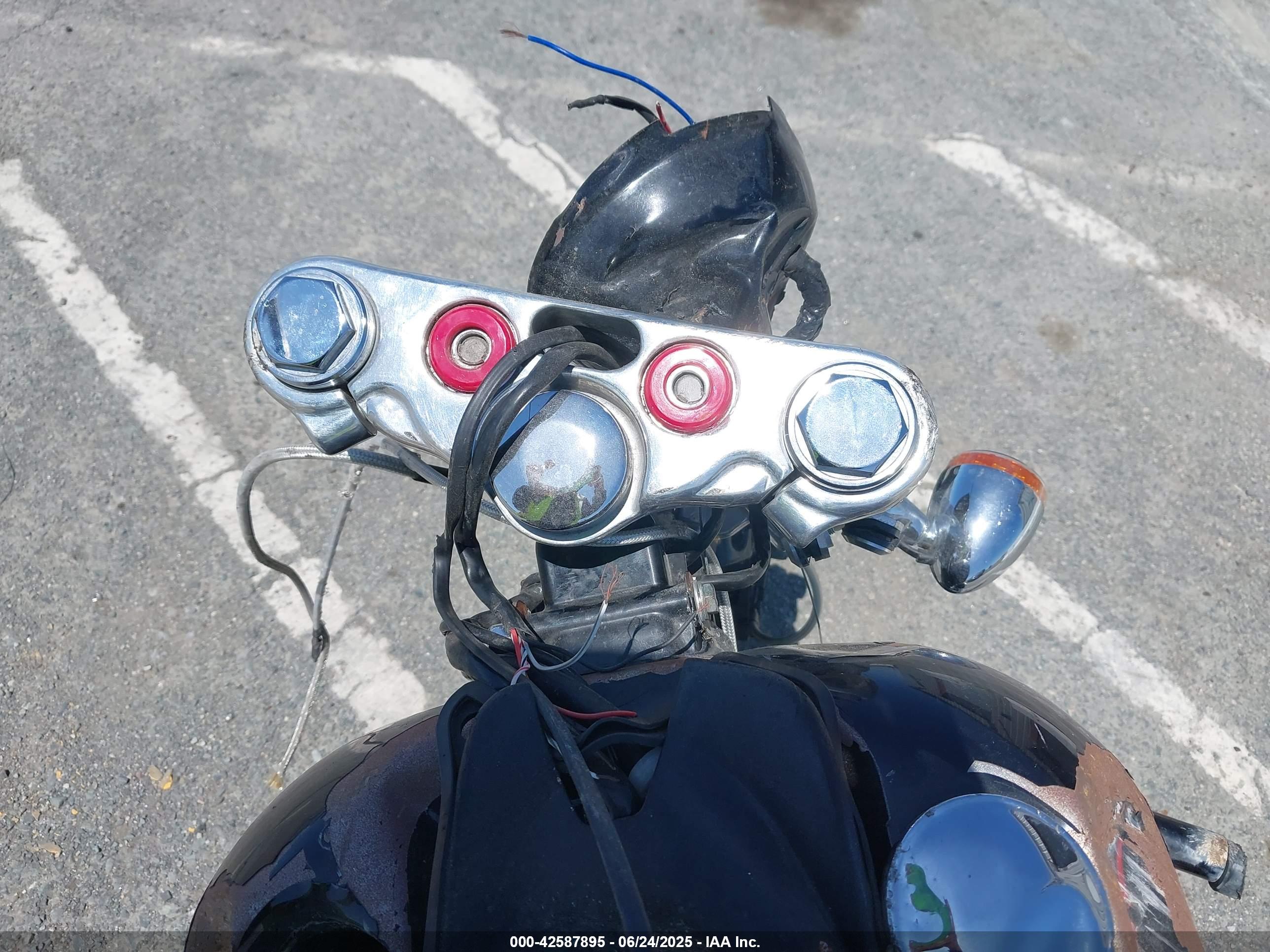 HARLEY-DAVIDSON FXDL image 7