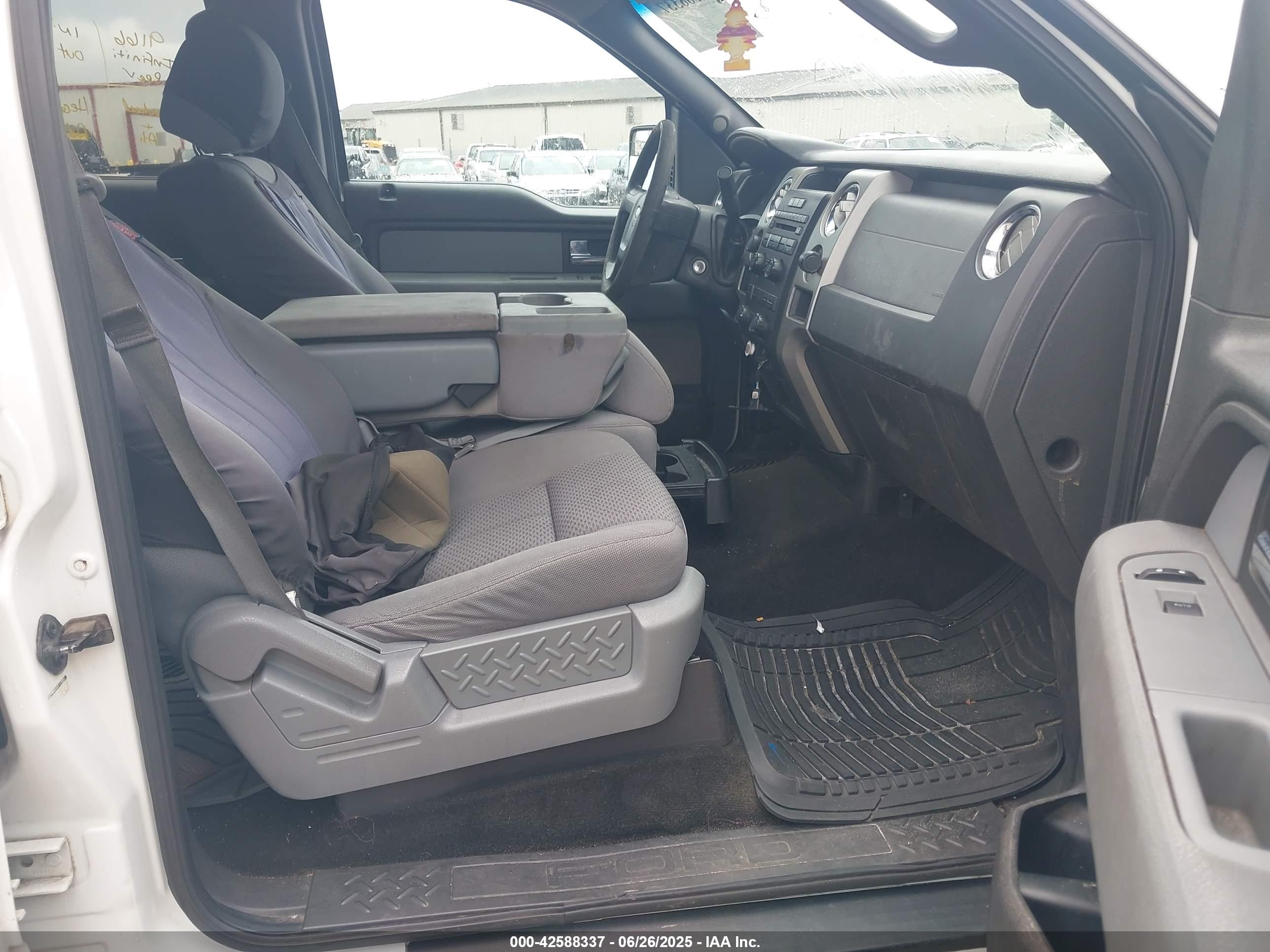 FORD F-150 image 5