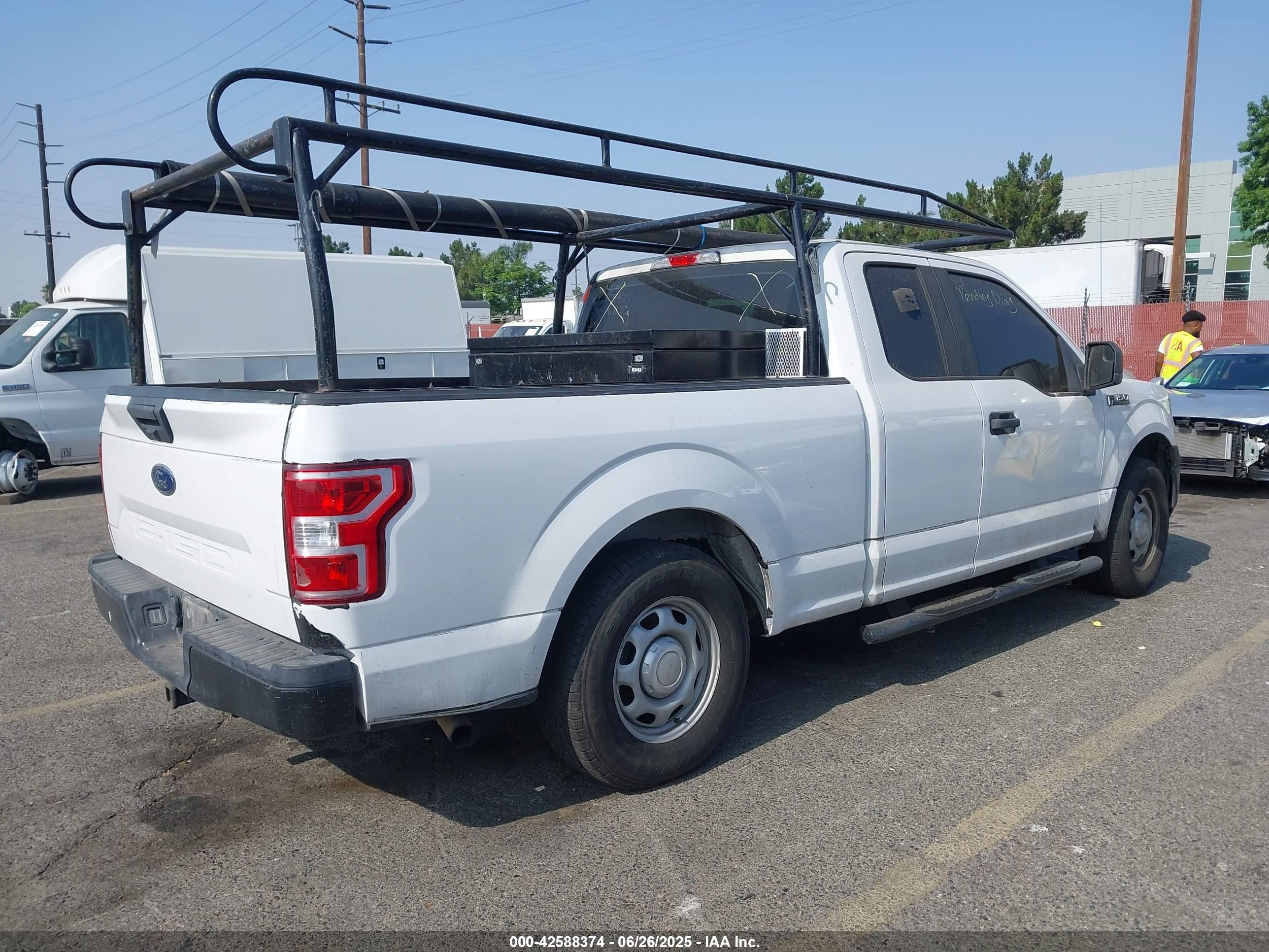 FORD F-150 image 4