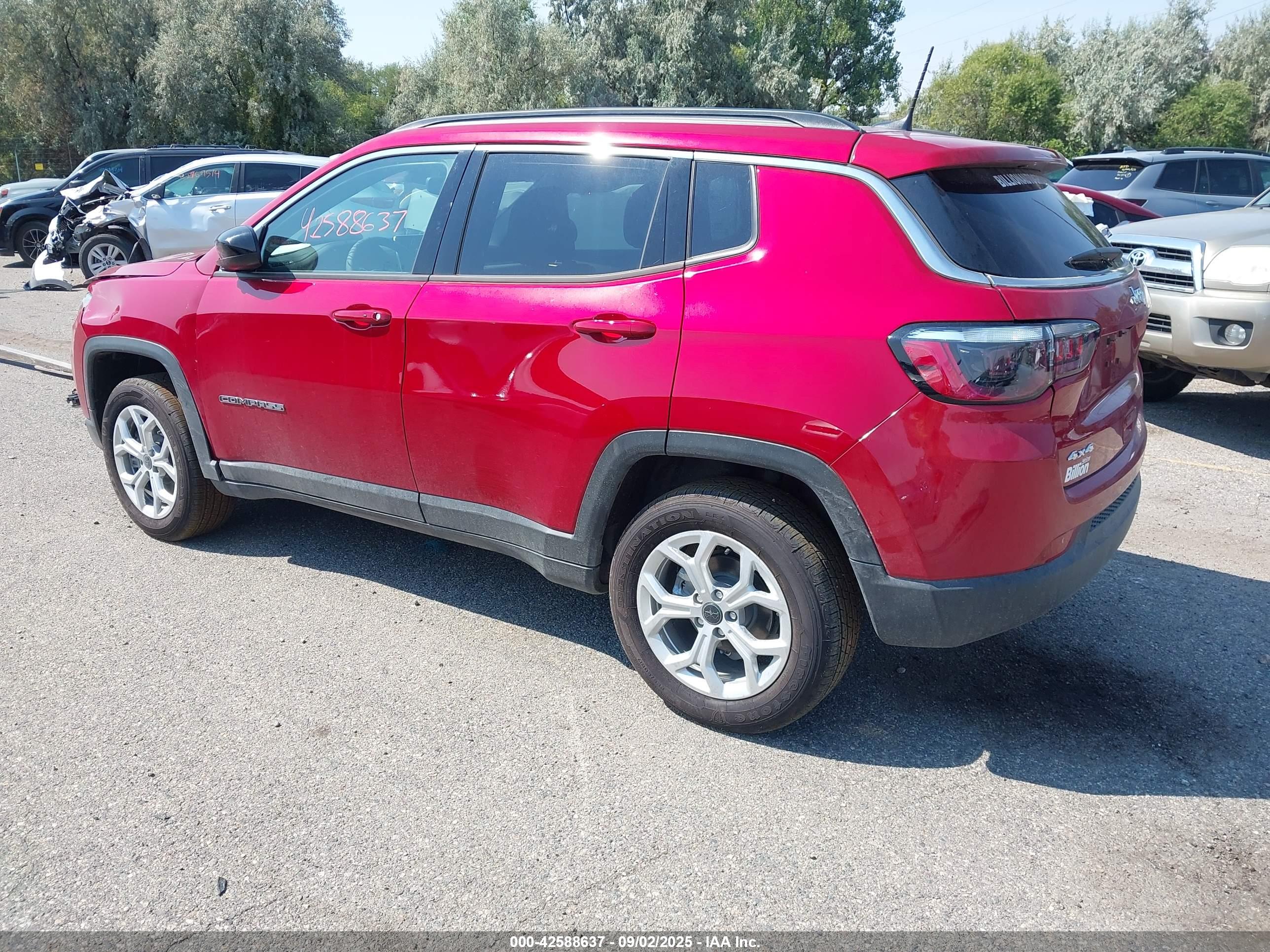 JEEP COMPASS image 3