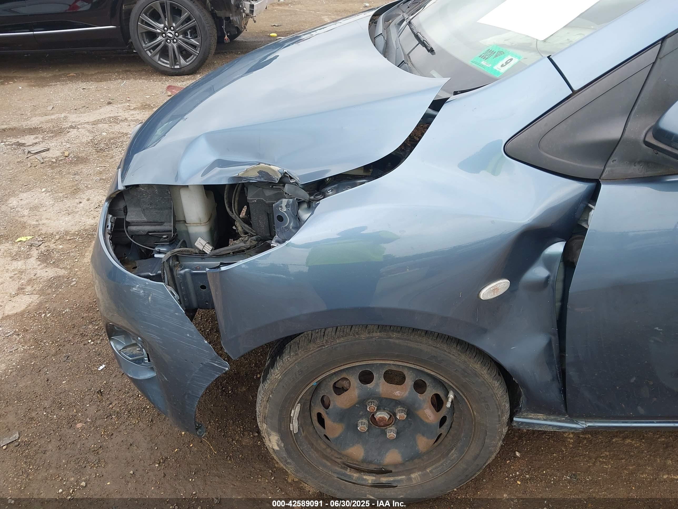 MAZDA MAZDA2 image 6