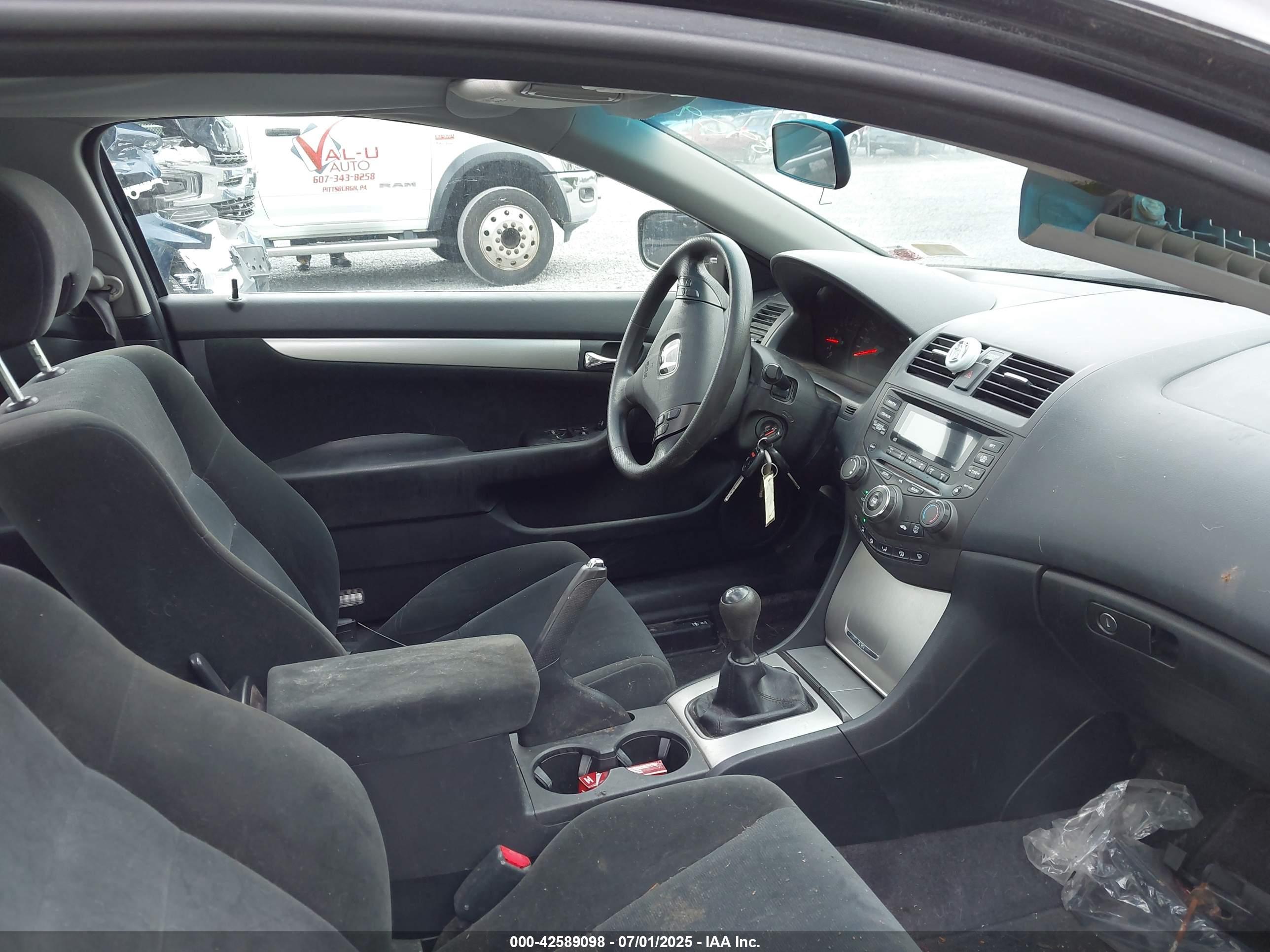 HONDA ACCORD image 5