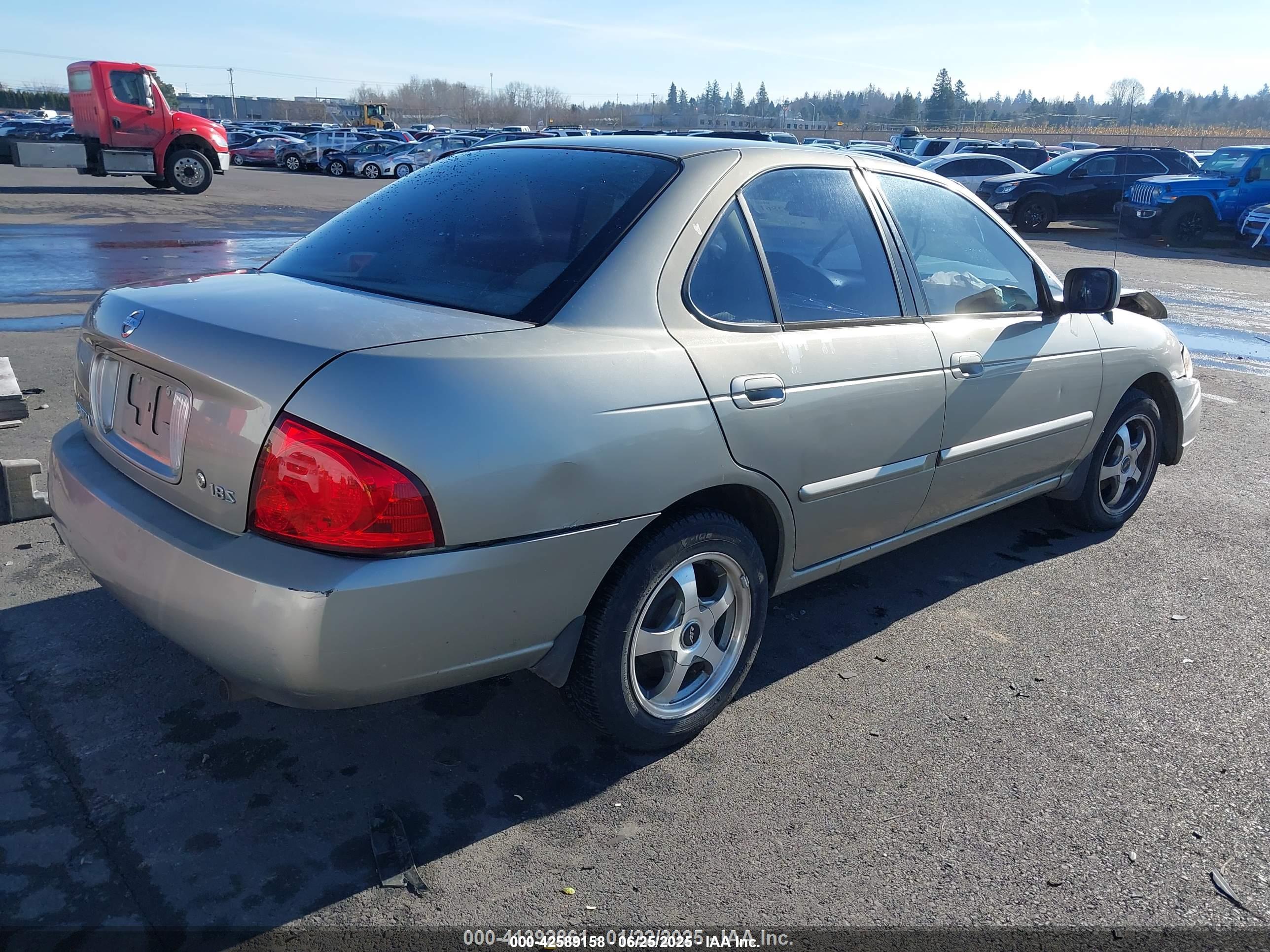 NISSAN SENTRA image 4