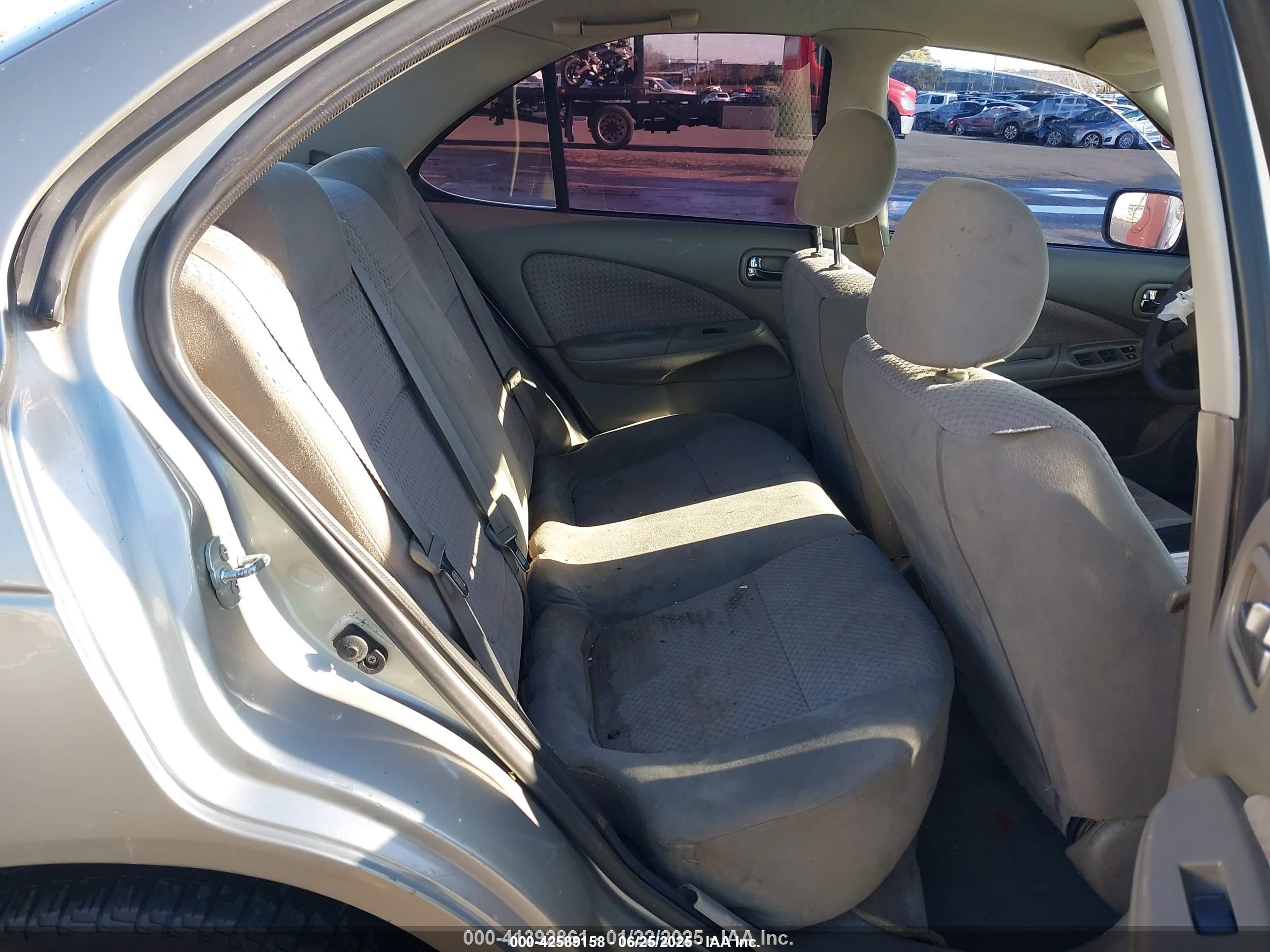 NISSAN SENTRA image 8