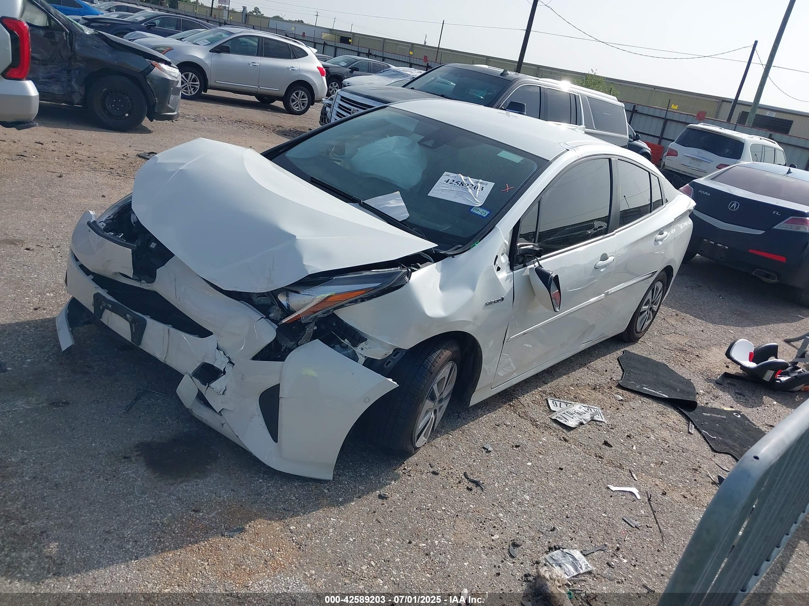 TOYOTA PRIUS image 2