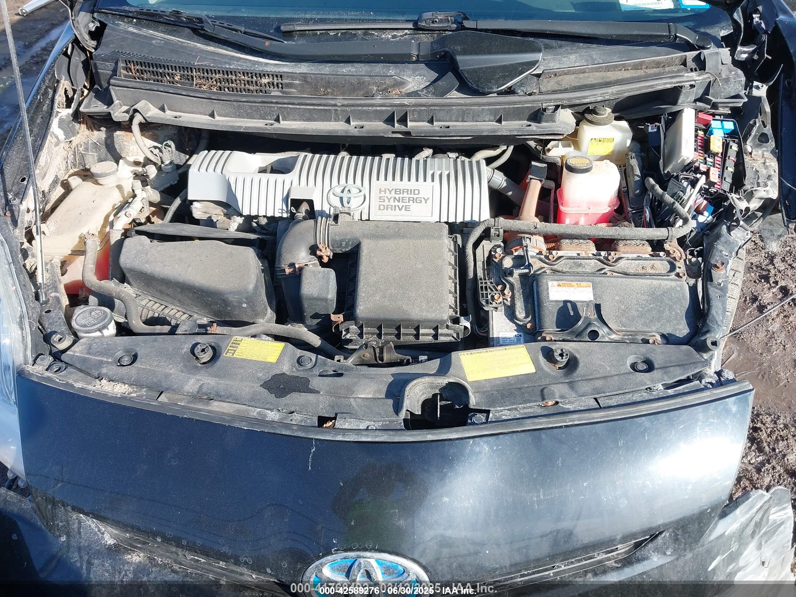 TOYOTA PRIUS image 10