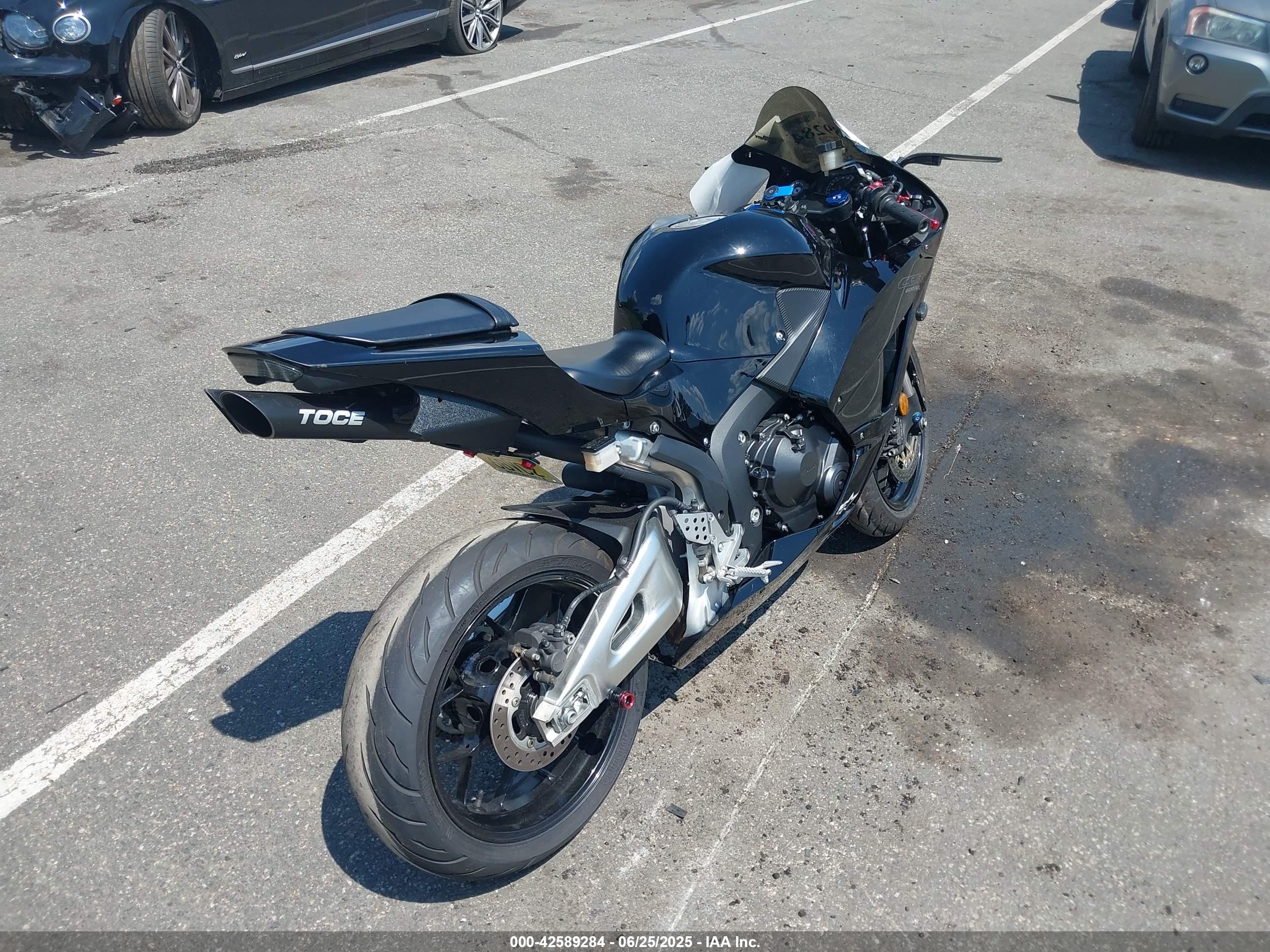 HONDA CBR600 image 4