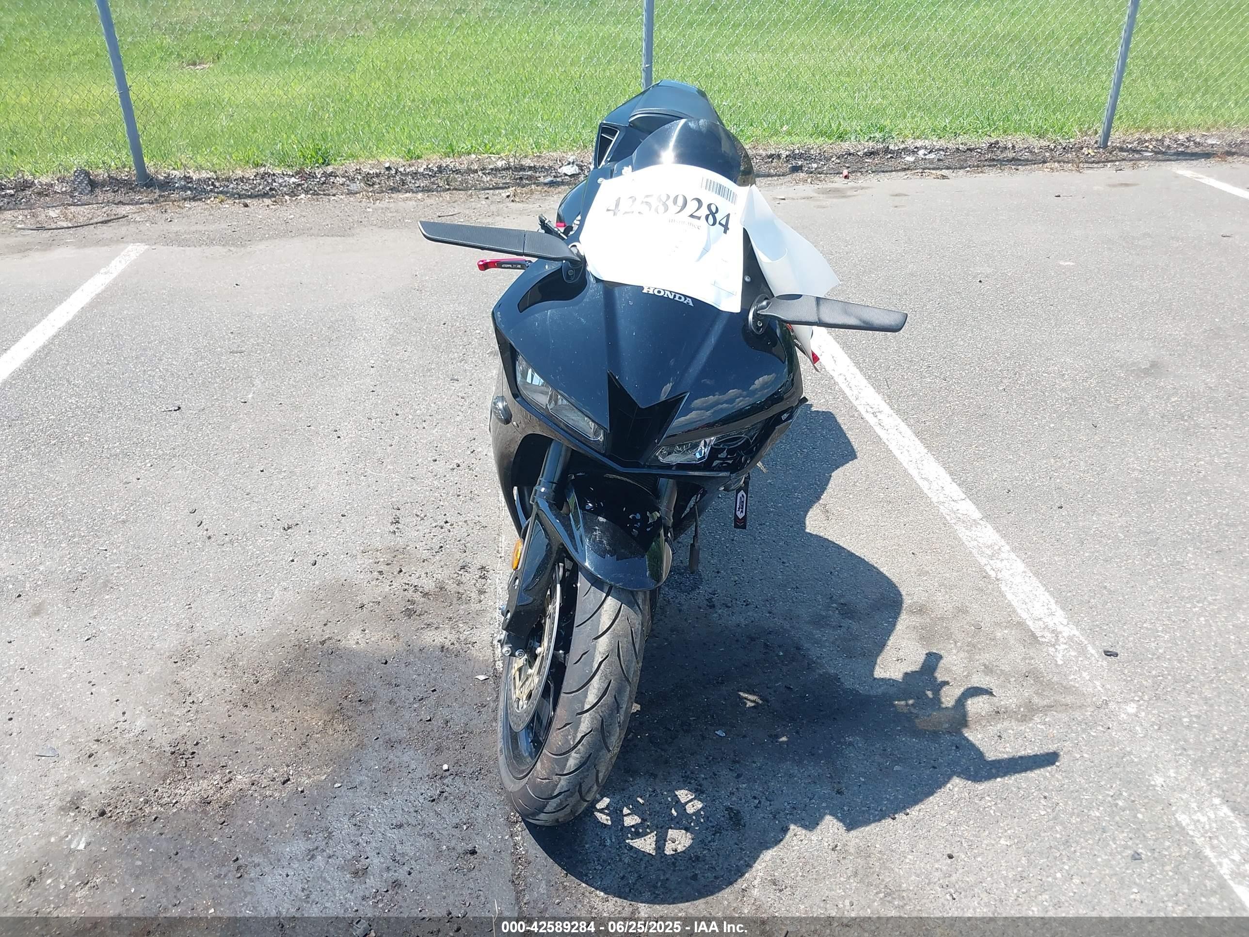 HONDA CBR600 image 5