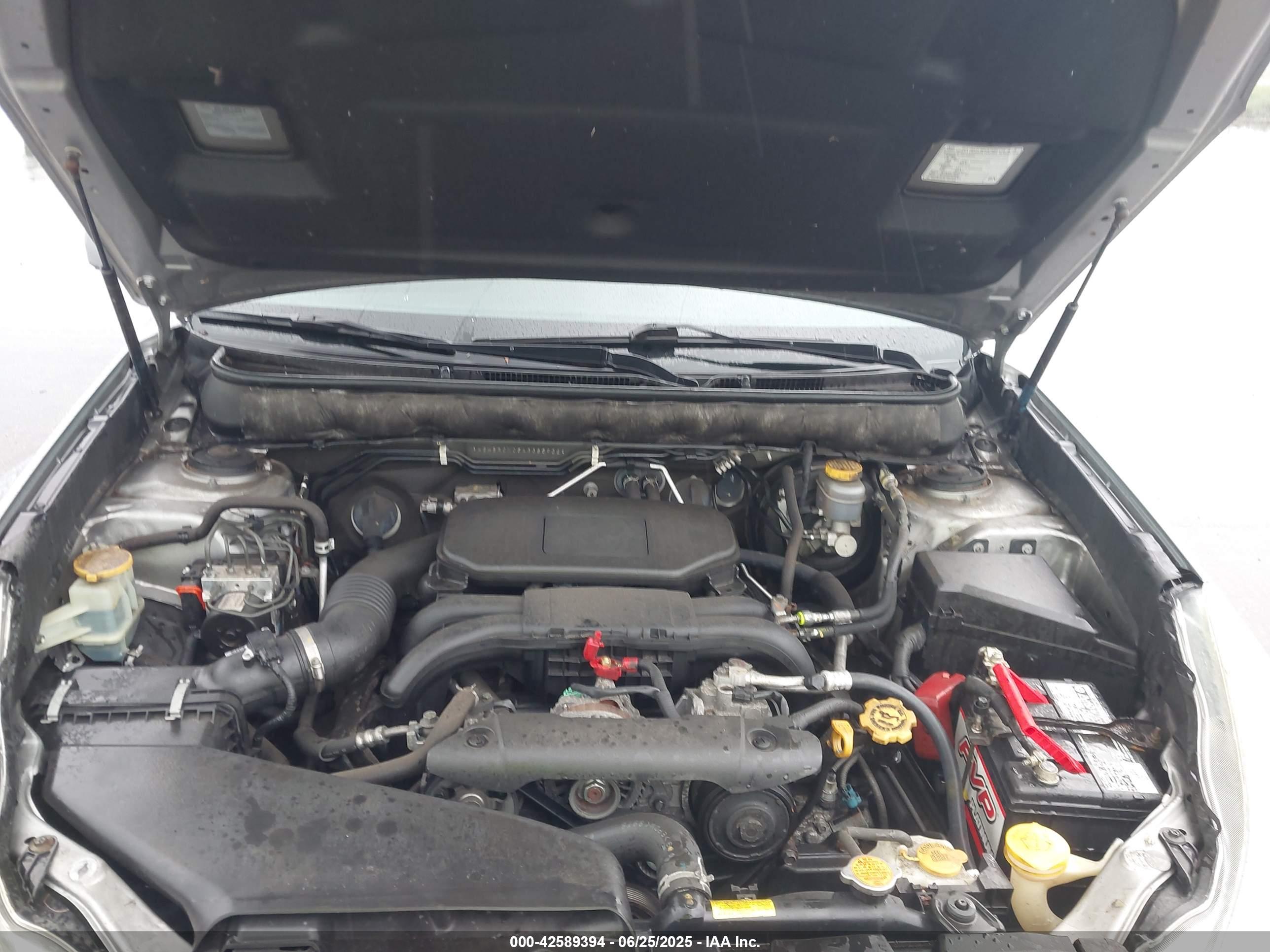 SUBARU OUTBACK image 10