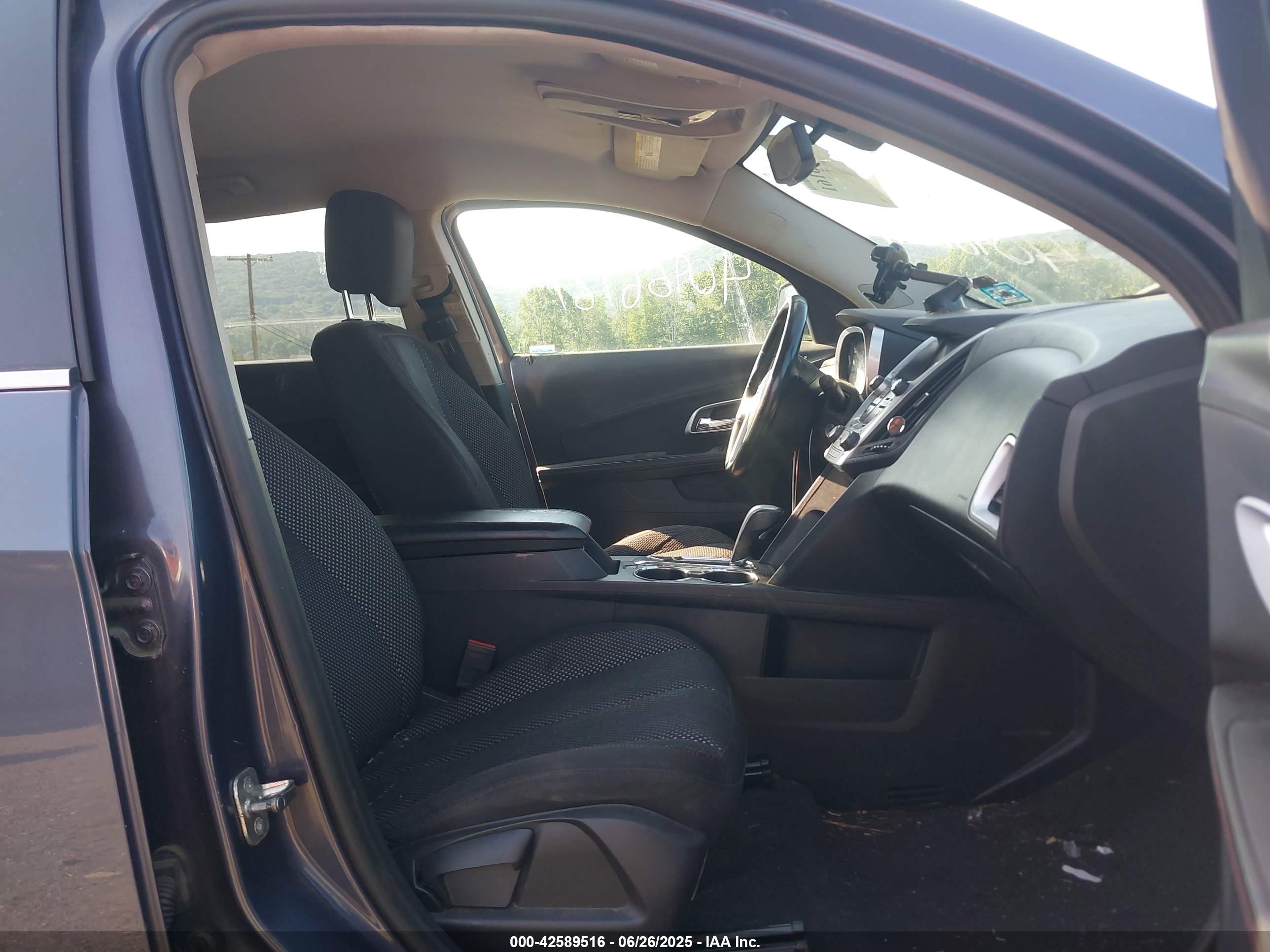 CHEVROLET EQUINOX image 5