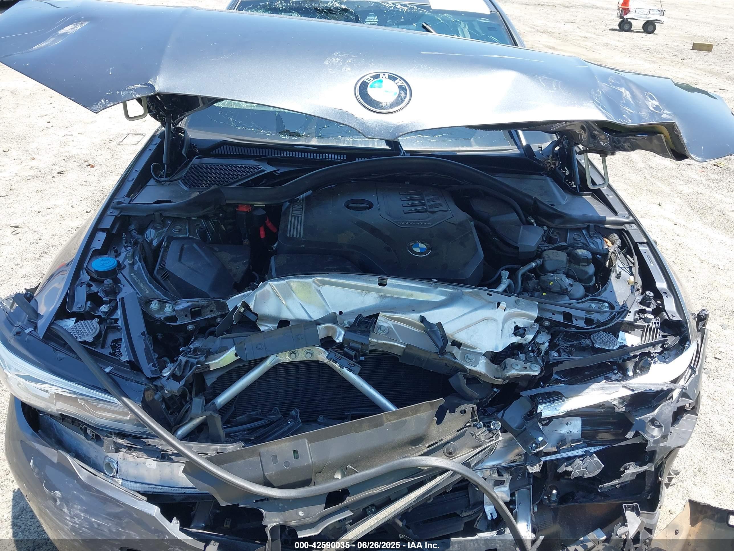 BMW 330I image 10
