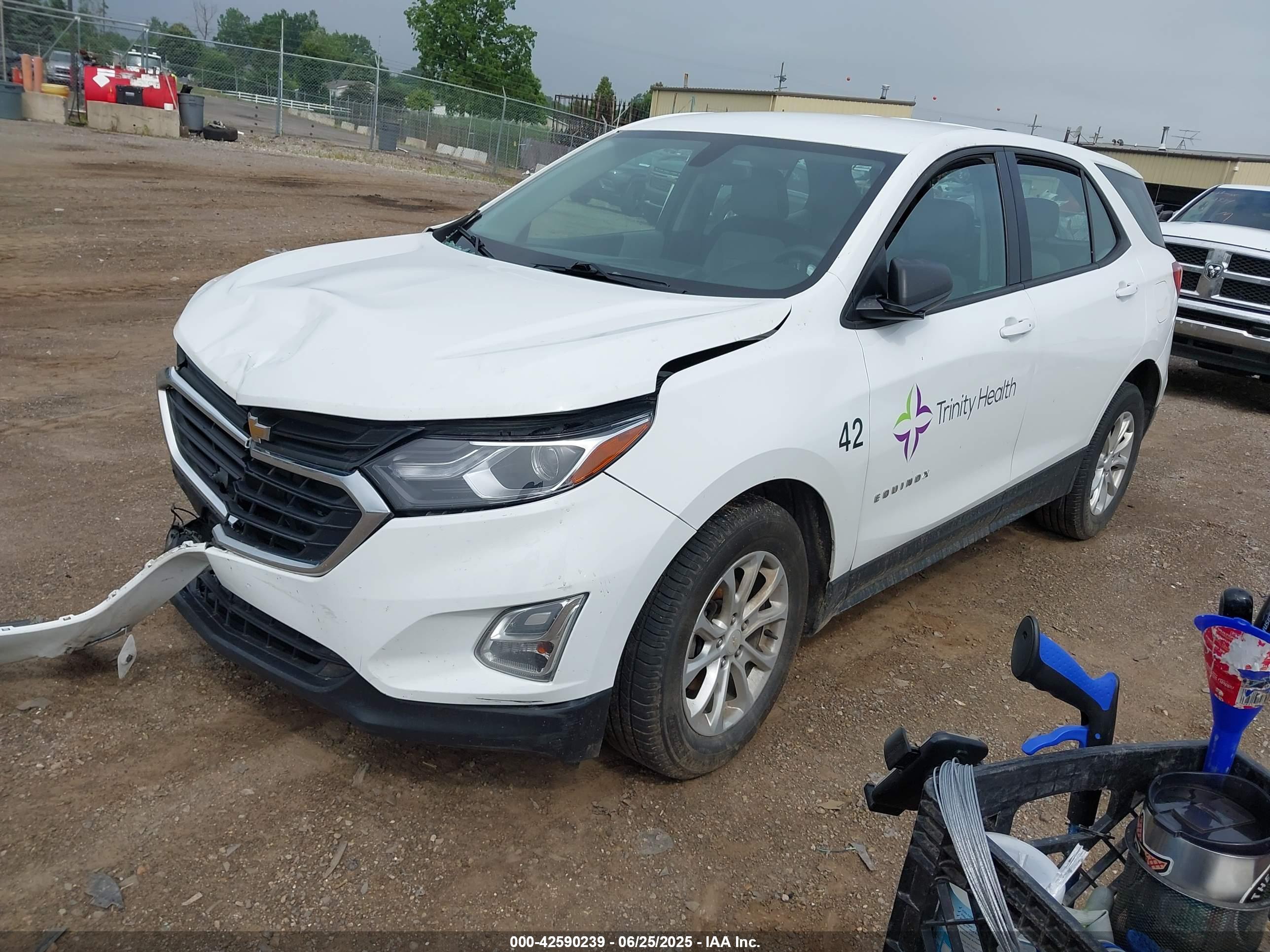 CHEVROLET EQUINOX image 2