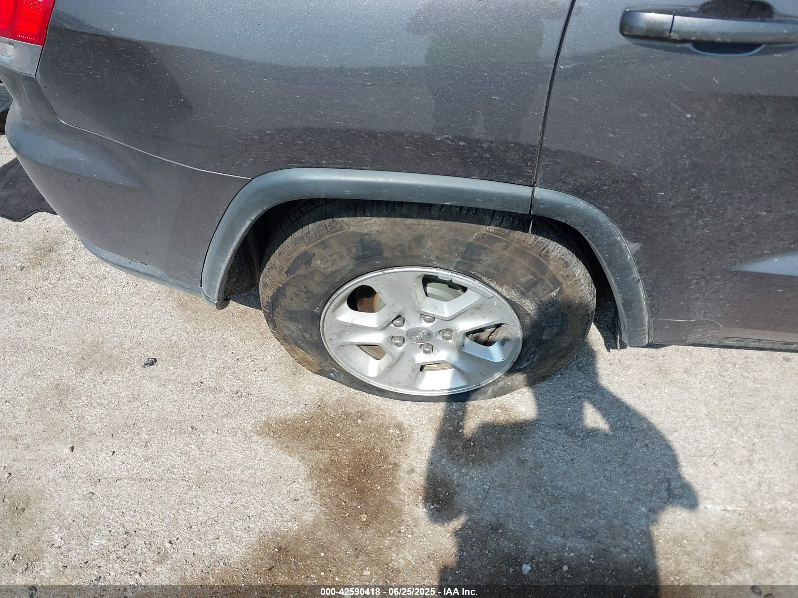 JEEP GRAND image 6