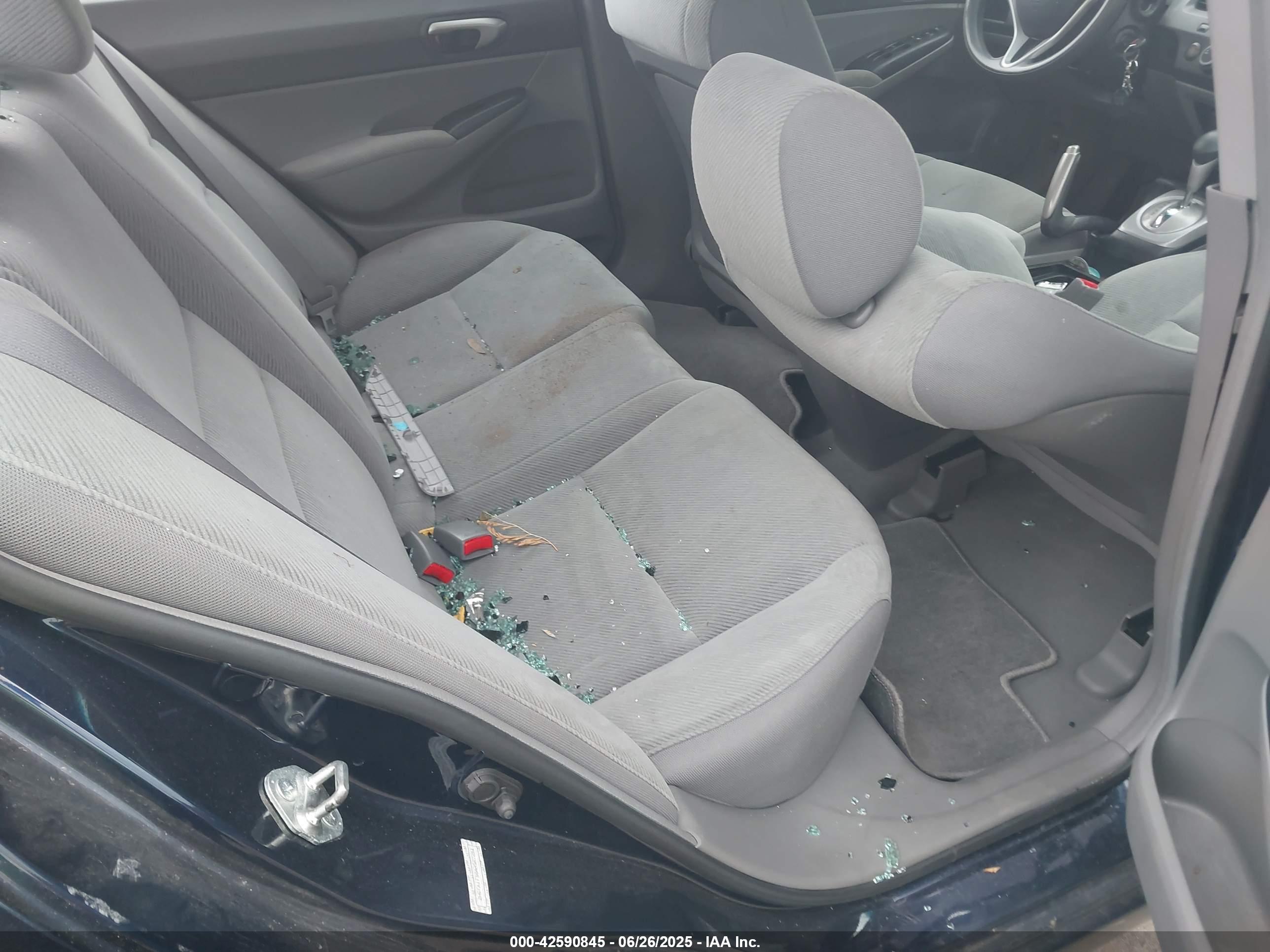 HONDA CIVIC image 8