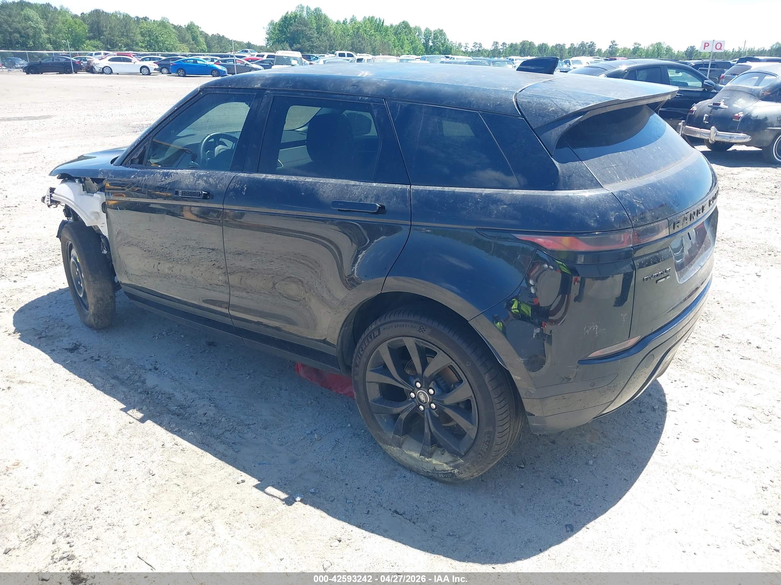 LAND ROVER image 3